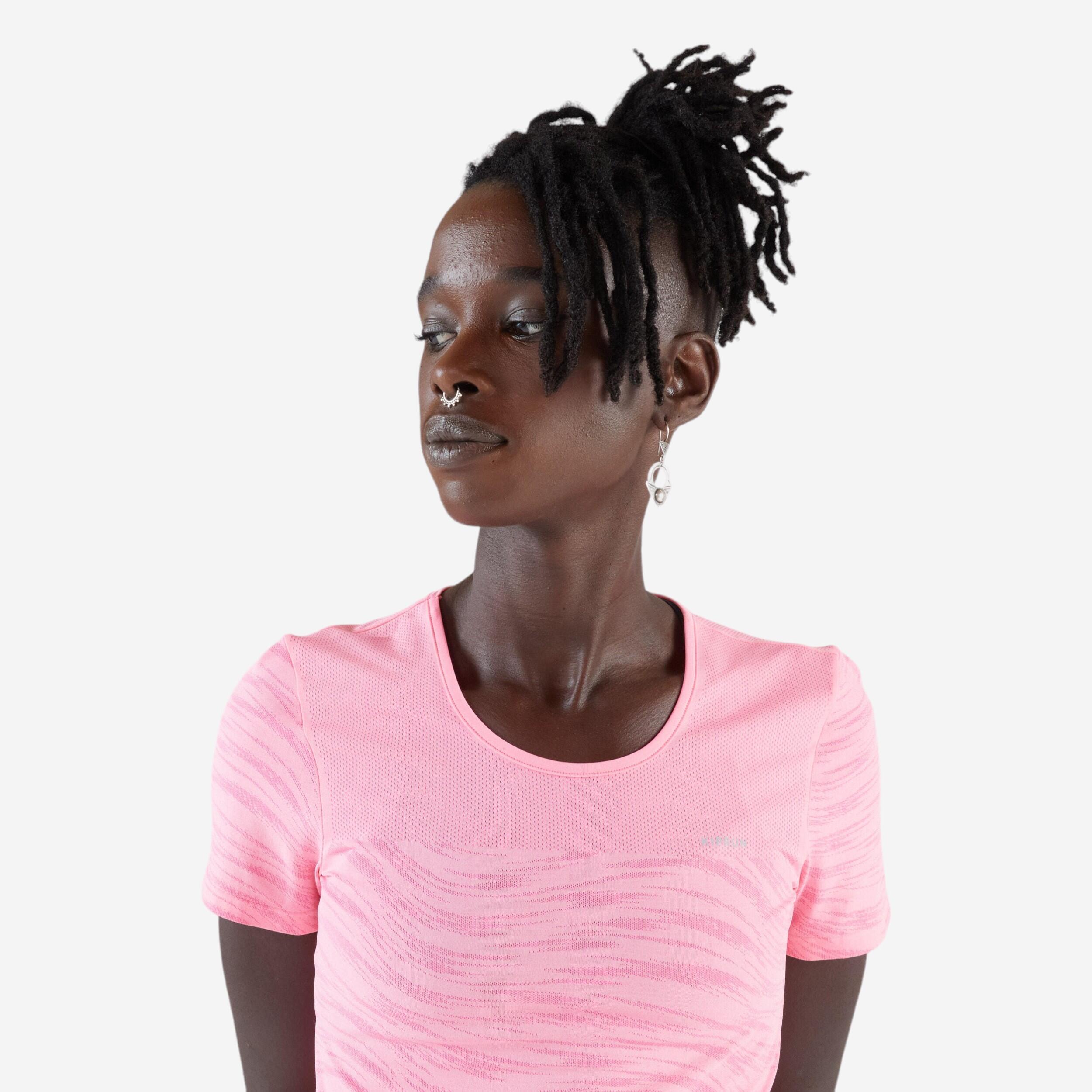 T-shirt de course et en sentier sans couture femme - Run 500 Confort rose - KIPRUN