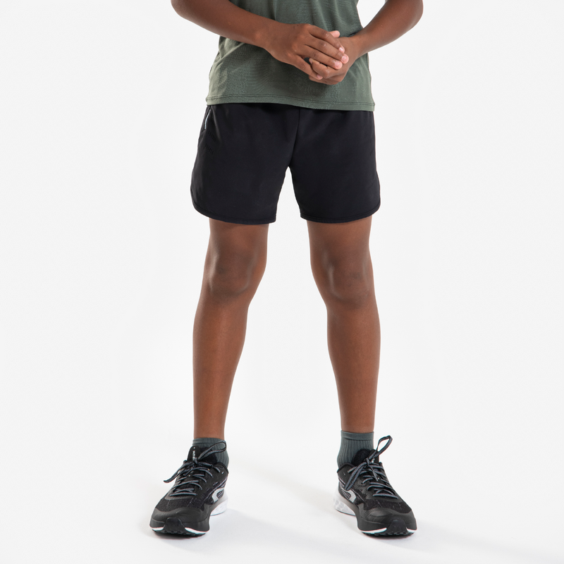 Short de Running respirant Enfant KIPRUN dry+ 900 noir et gris