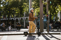 Être conseillé sur des trottinettes électriques en visio