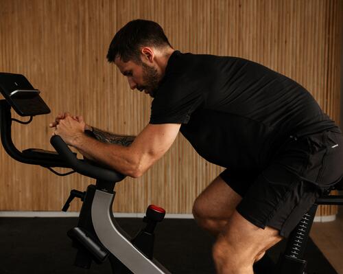 ¿Es mejor una bicicleta elíptica o estática? 