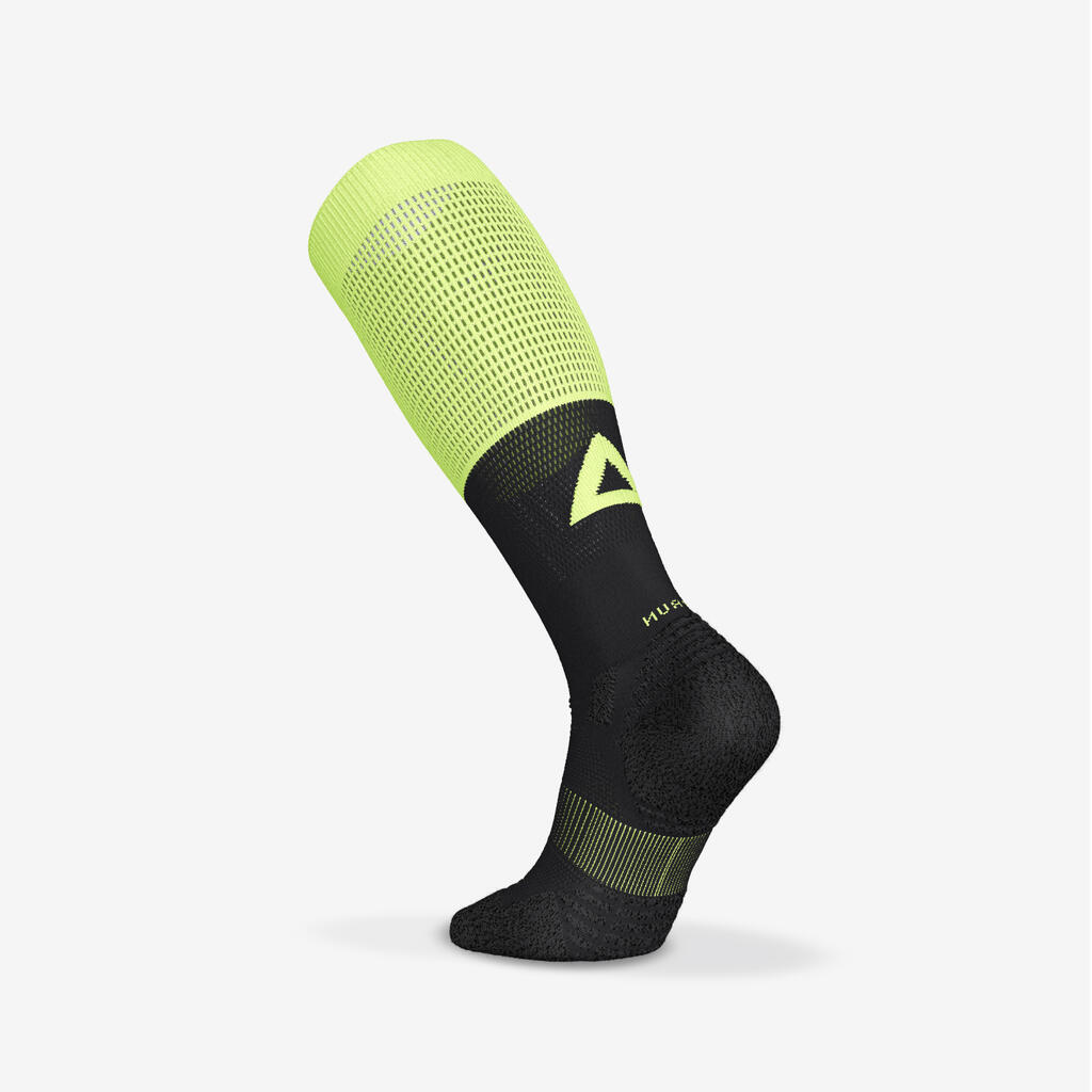 Chaussettes de compression running KIPRUN 500noires / jaunes