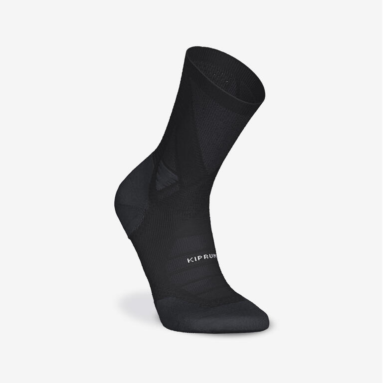 Kiprun Run 900 strap running socks in black