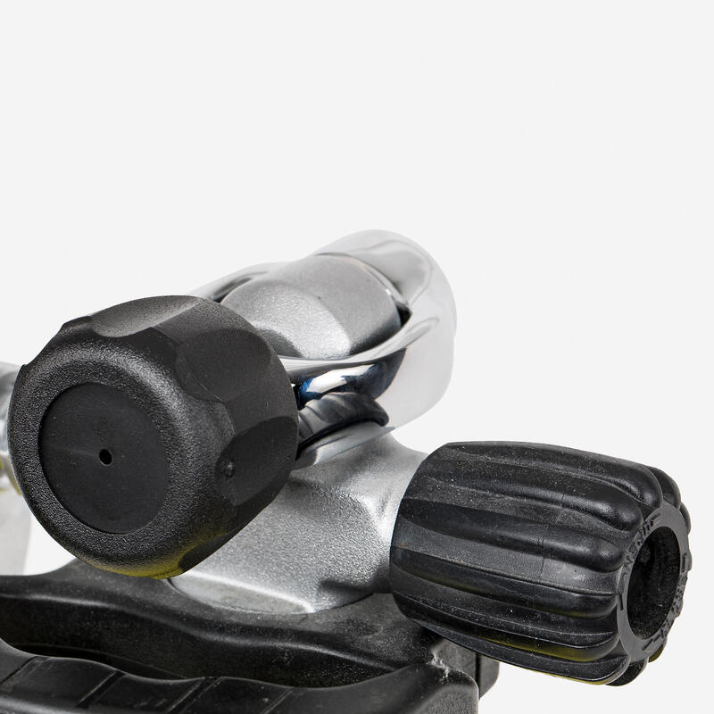 Adaptateur pour détendeur de plongée bouteille - conversion DIN/INT étrier