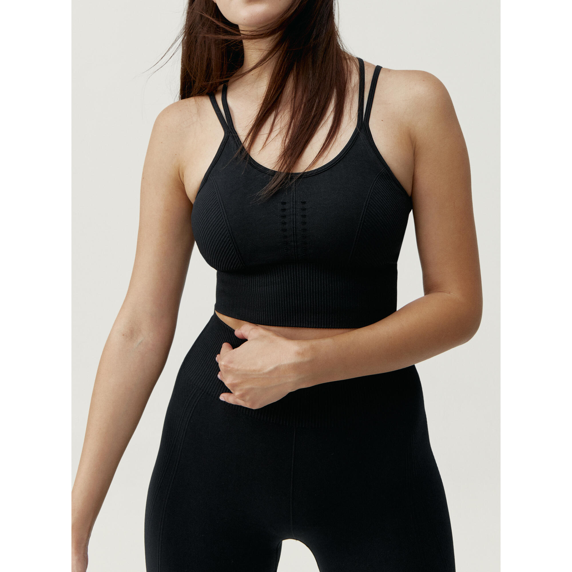 BORN LIVING YOGA Sujetador top Mujer Born Living Yoga India Negro