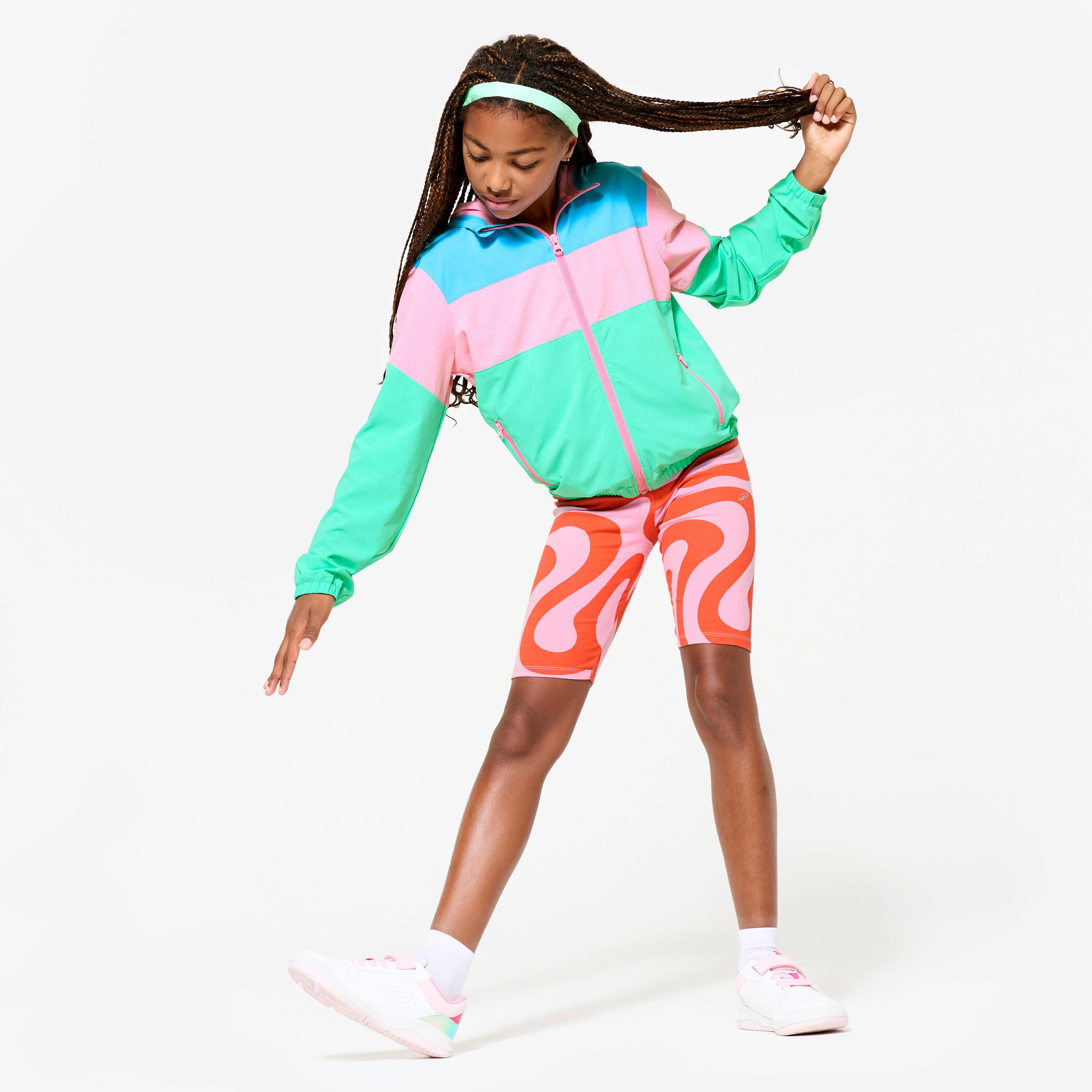 Multisport Girl's Lightweight Breathable Jacket 500 - Green/Pink/Blue -  2