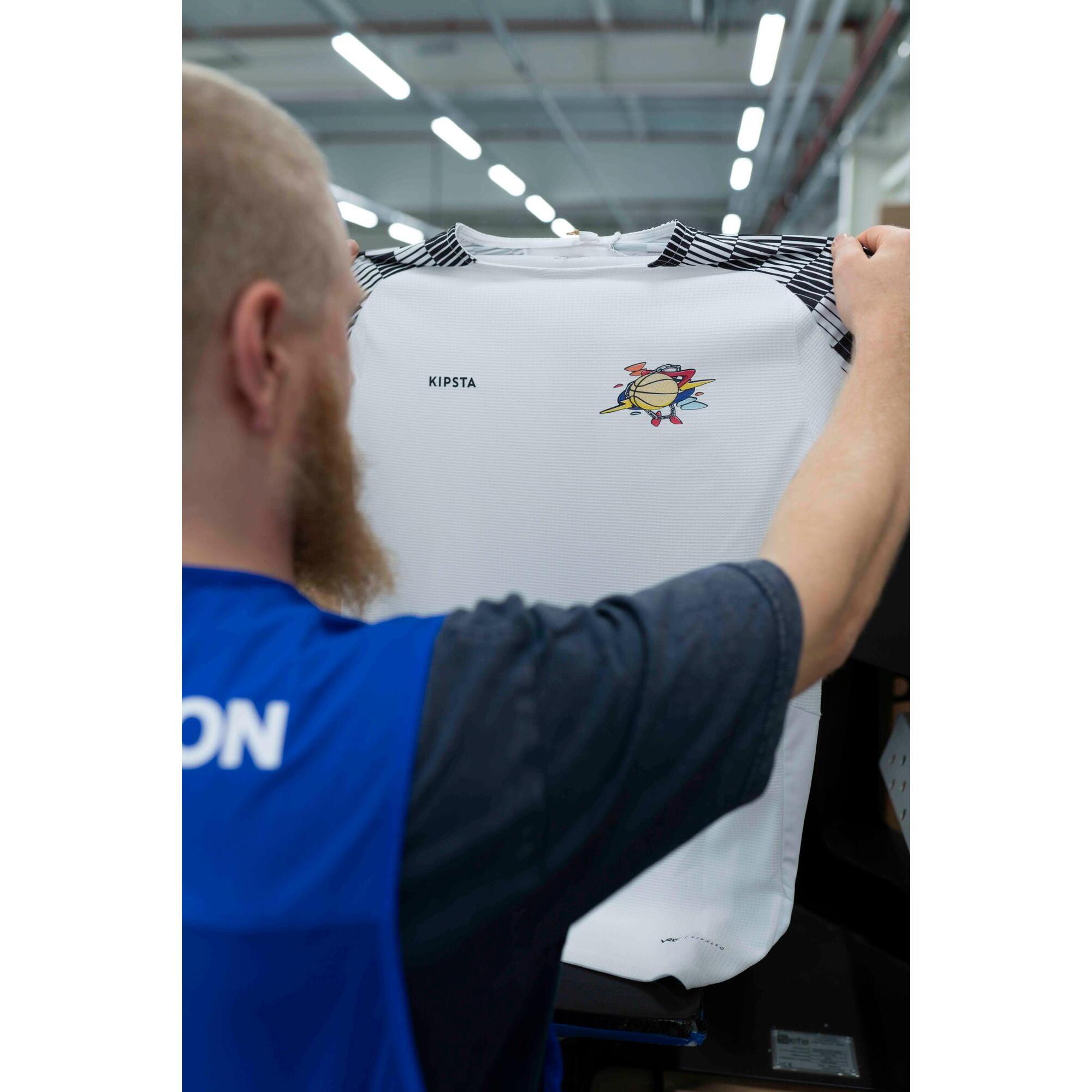 Prestations atelier Marquage couleurs broderie et broderie DECATHLON