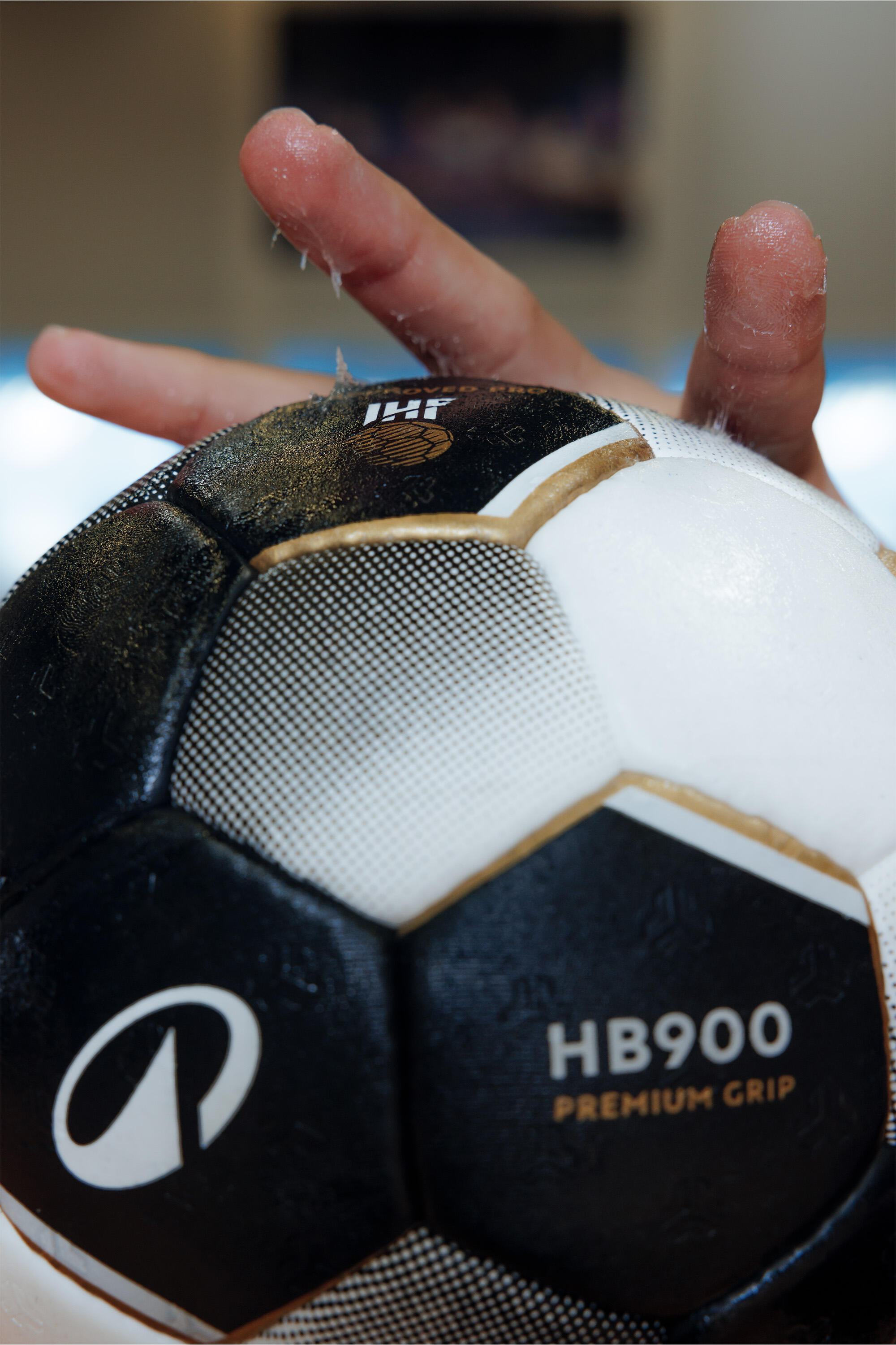 Ballon de handball taille 3 - HB900 Premium Grip 18/18