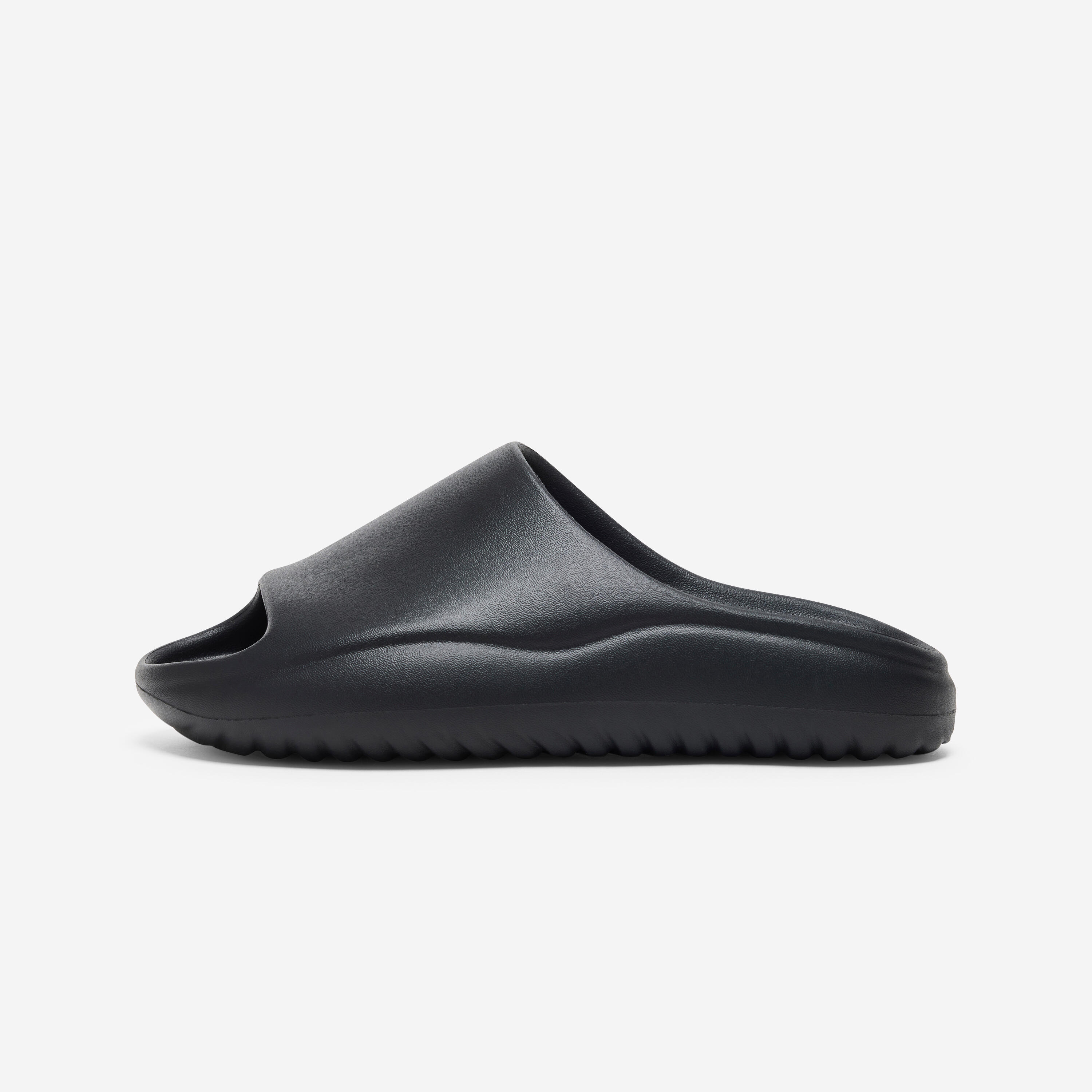 Decathlon Badeschlappen Slides Damen/Herren – schwarz | 03608393168955 Decathlon Badeschlappen Slides Damen/Herren – schwarz | 03608393168955