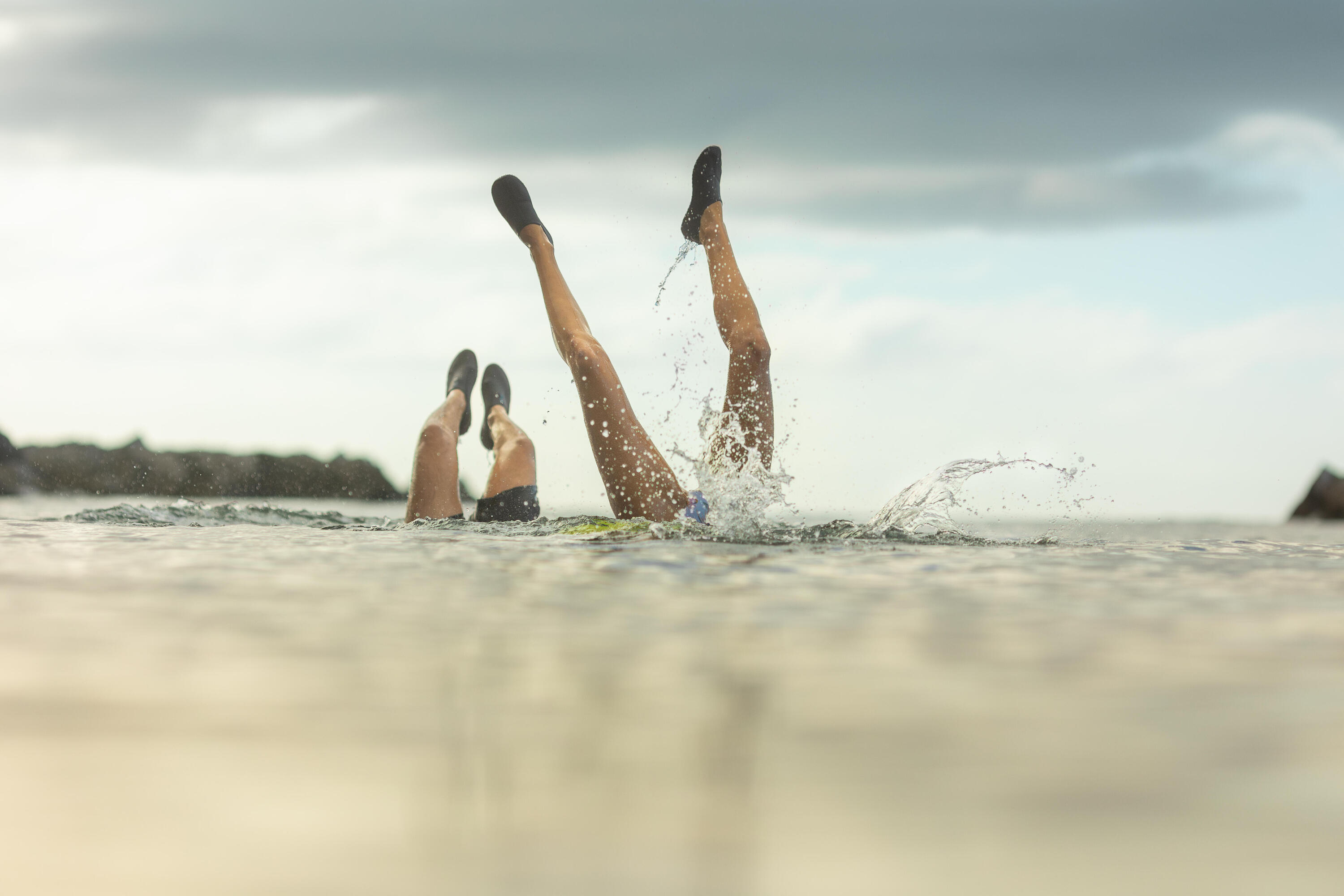 Wasserschuhe für Erwachsene, Aquashoes 100 grau 7/9