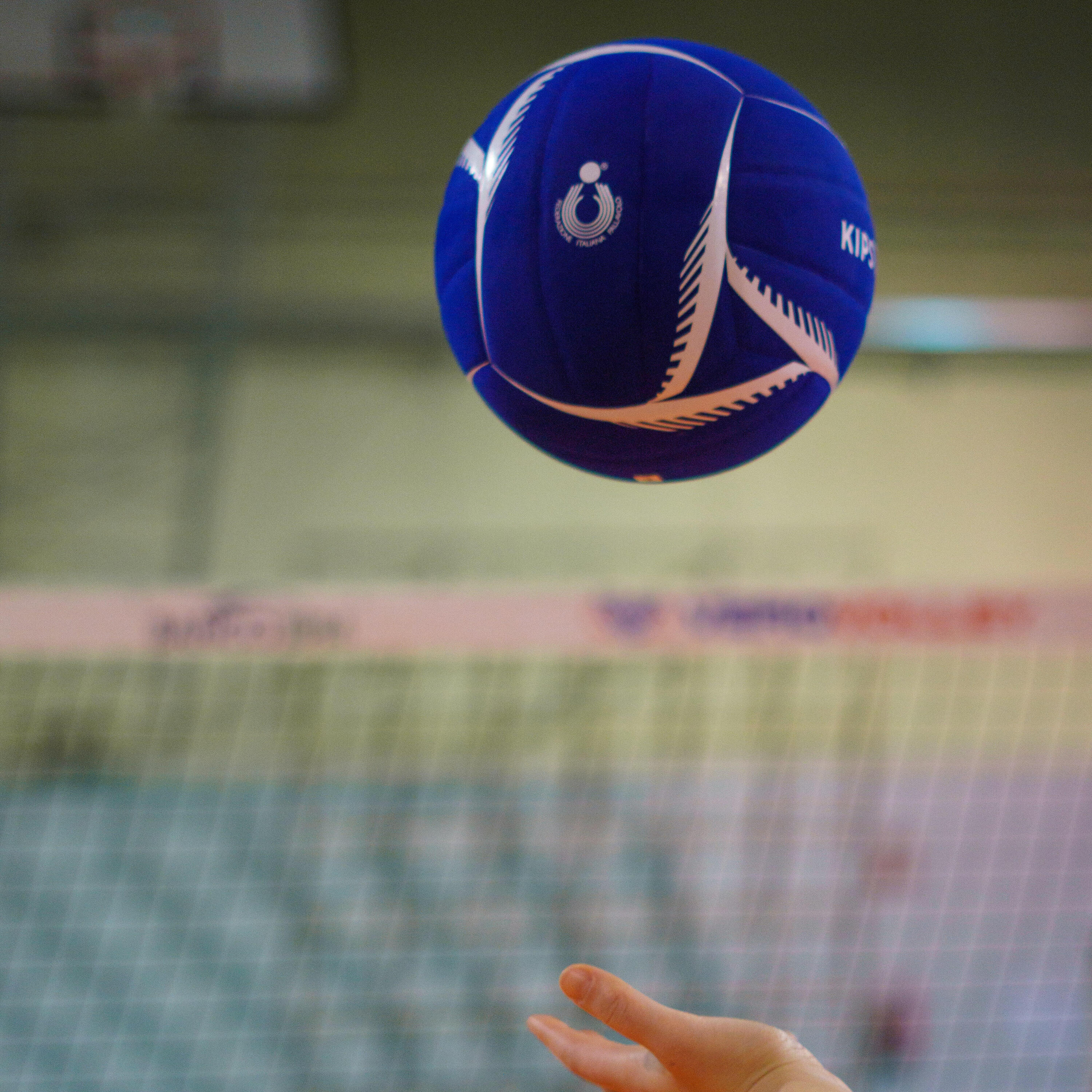 Pallone pallavolo VB 500 SOFT 200-220g blu-bianco FIPAV Volley S3 11/13