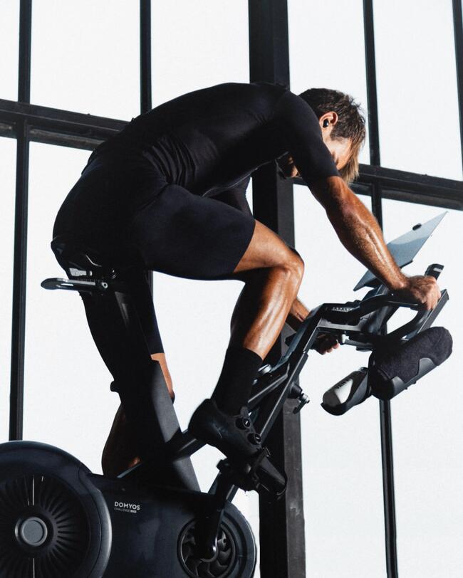 BICICLETA ESTÁTICA ULTRASSILENCIOSA CONEXÃO ZWIFT CHALLENGE BIKE 1500W