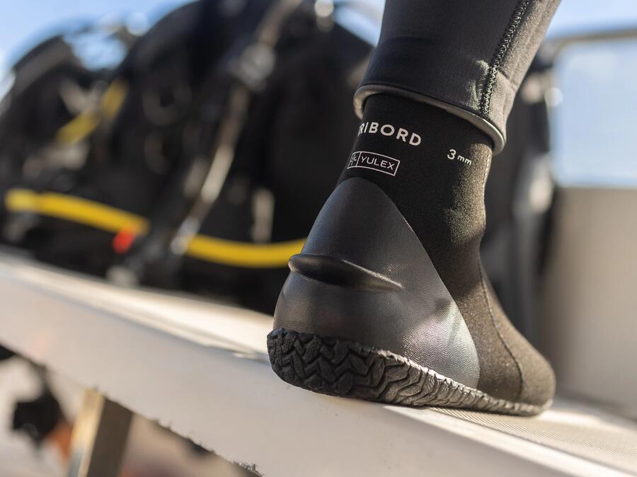 Comment réparer ses gants de plongée ?