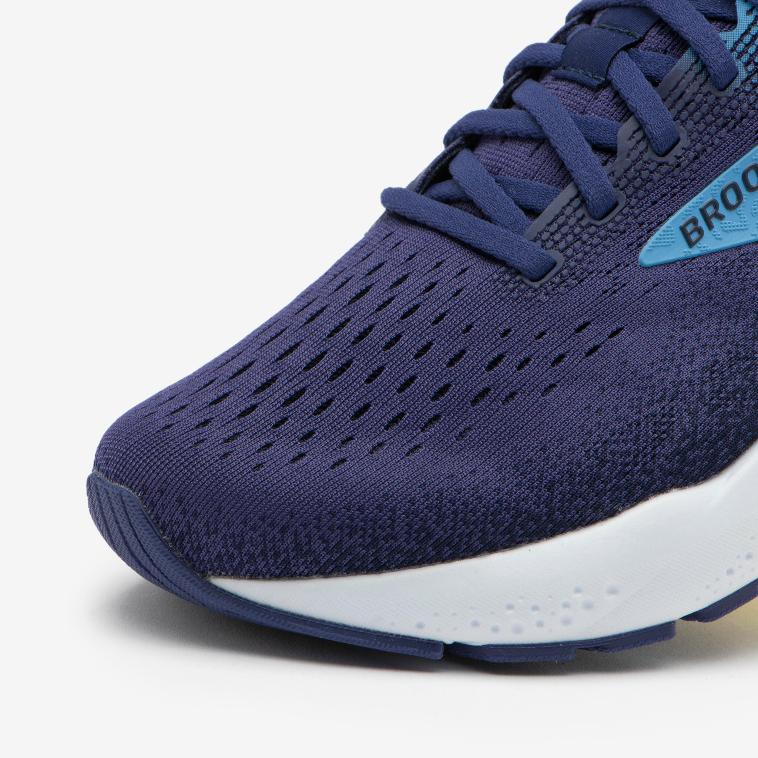 BROOKS BROOKS Ghost 16 pánska bežecká obuv na cestný beh modrá 45 · záber 7
