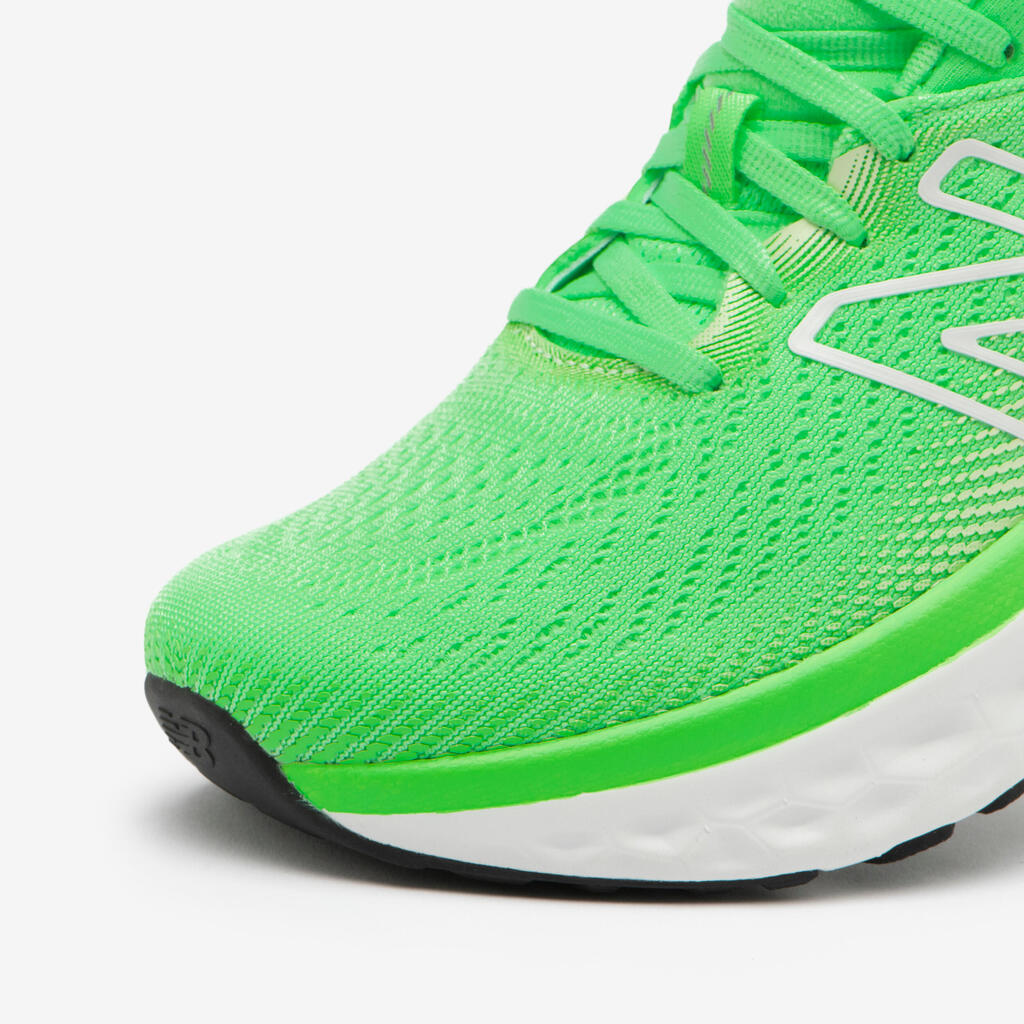 Zeleni ženski tekaški copati NEW BALANCE 840