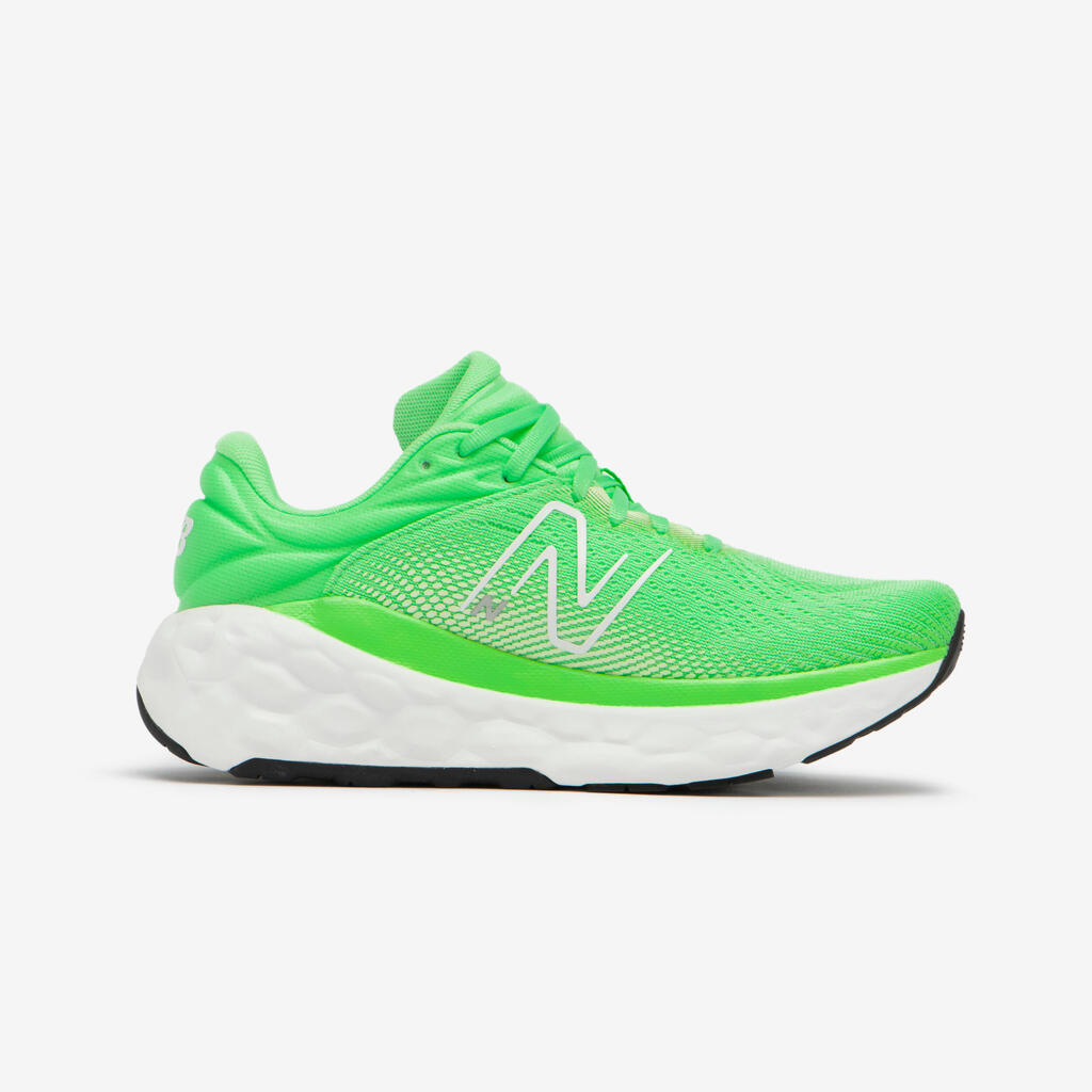 Zeleni ženski tekaški copati NEW BALANCE 840
