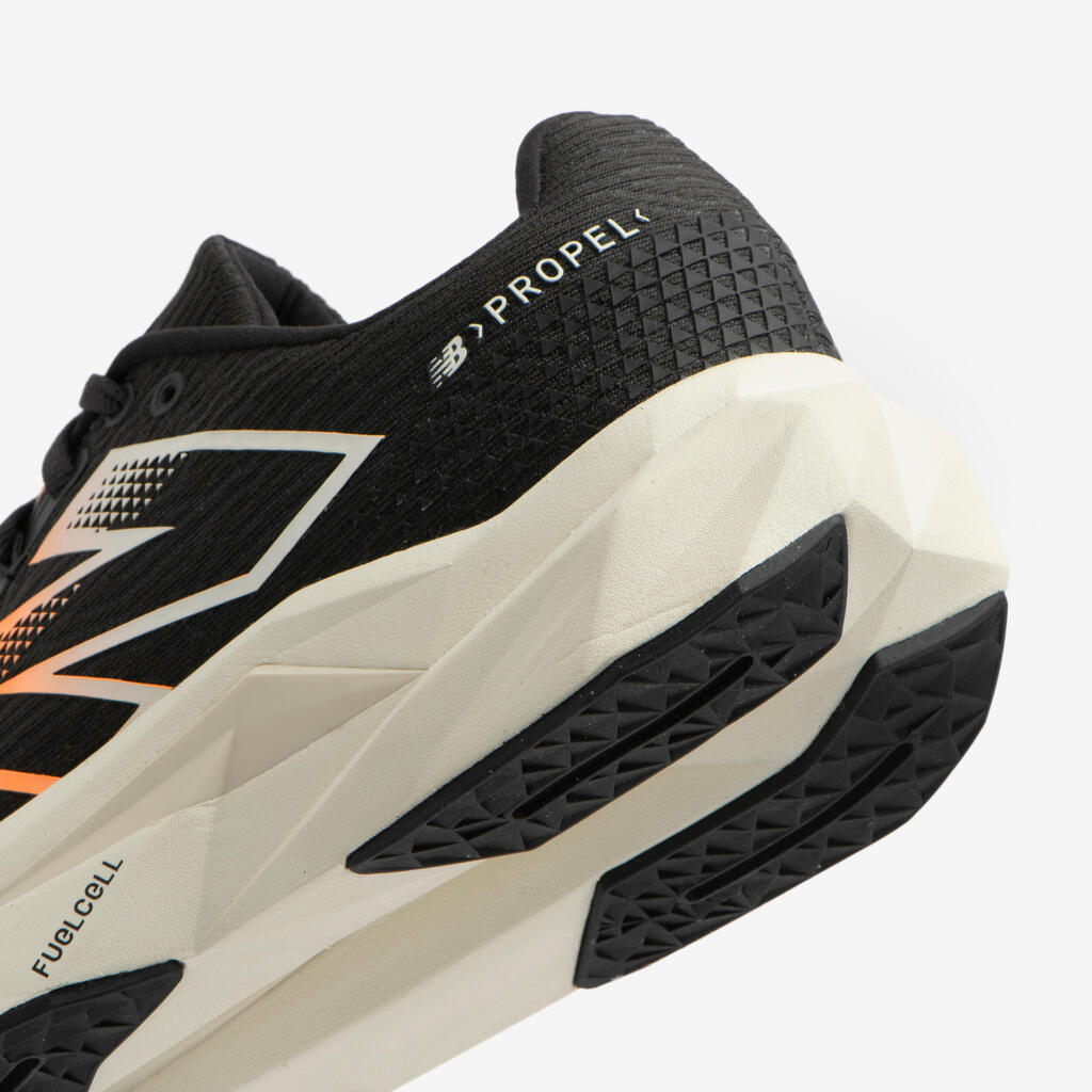 Moški tekaški copati, New balance Fuelcell Propel v5 sivi