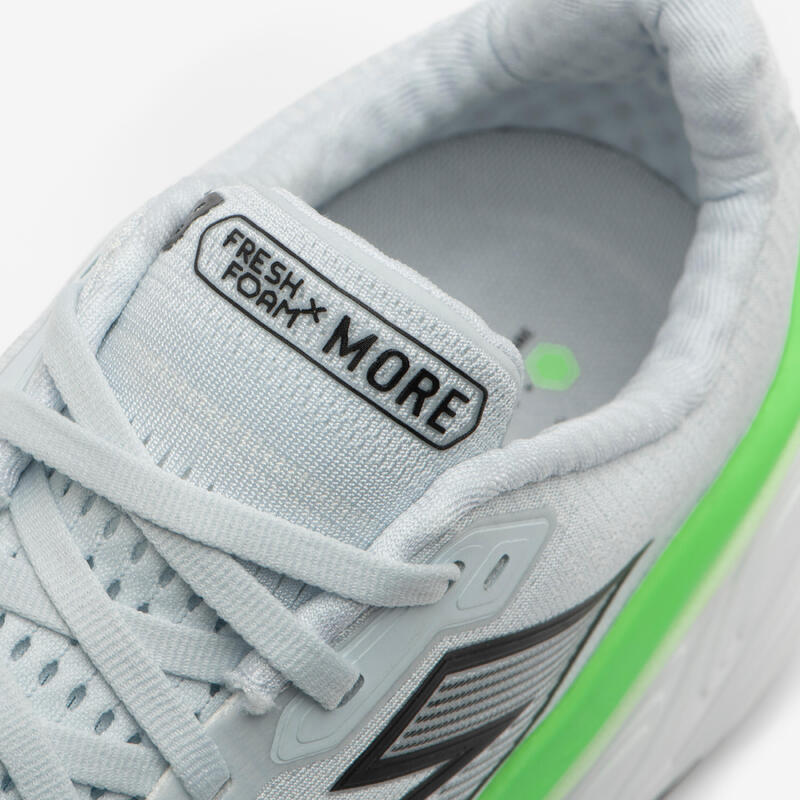Pánské běžecké boty New Balance Fresh Foam X More V5