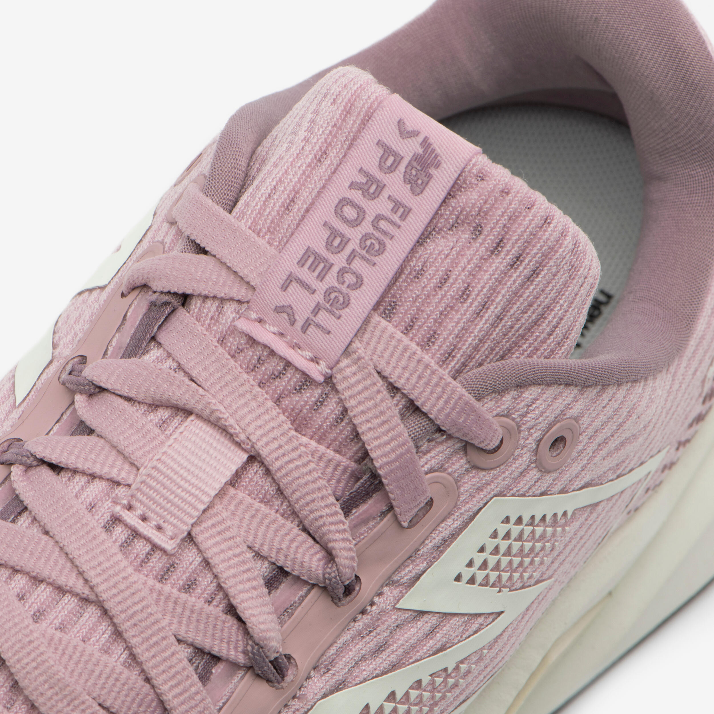 CHAUSSURE DE RUNNING FEMME NEW BALANCE  FUELCELL PROPEL V5 ROSE 5/7