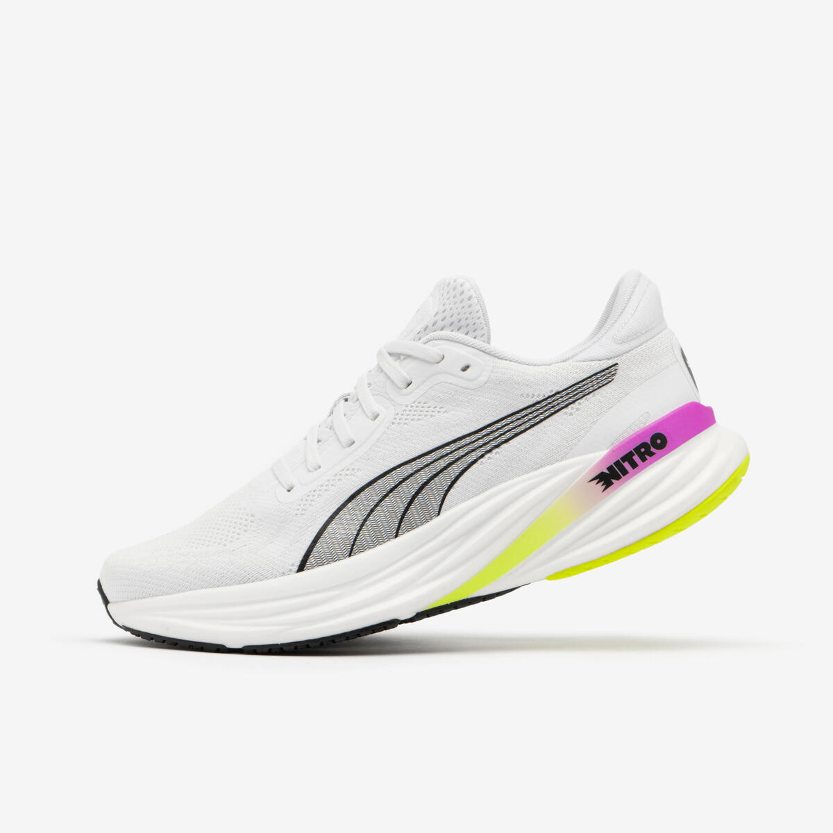 CHAUSSURES DE RUNNING HOMME
PUMA MAGNIFY NITRO 2 BLANC
