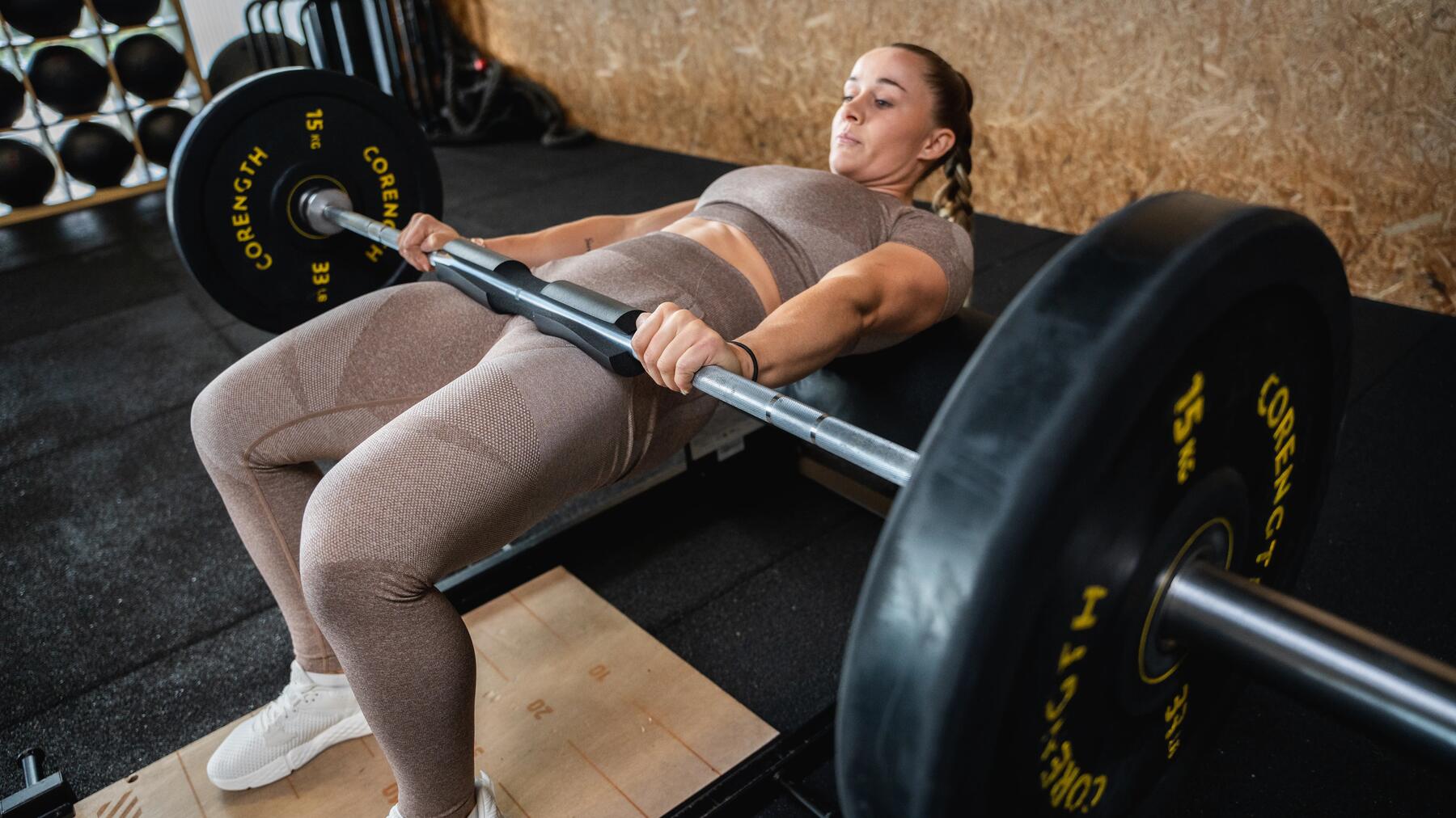 Erfahre hier, wie du am effektivsten deine Beine Zuhause und im Gym trainierst!
