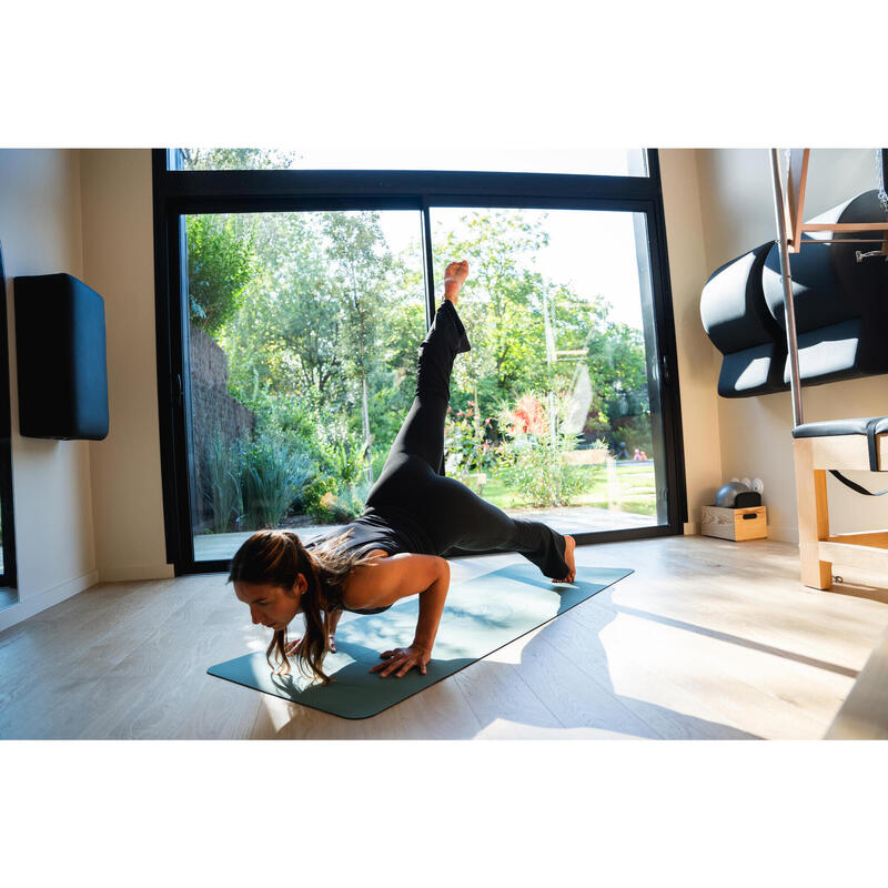 Pantalon évasé effet seconde peau de yoga, noir