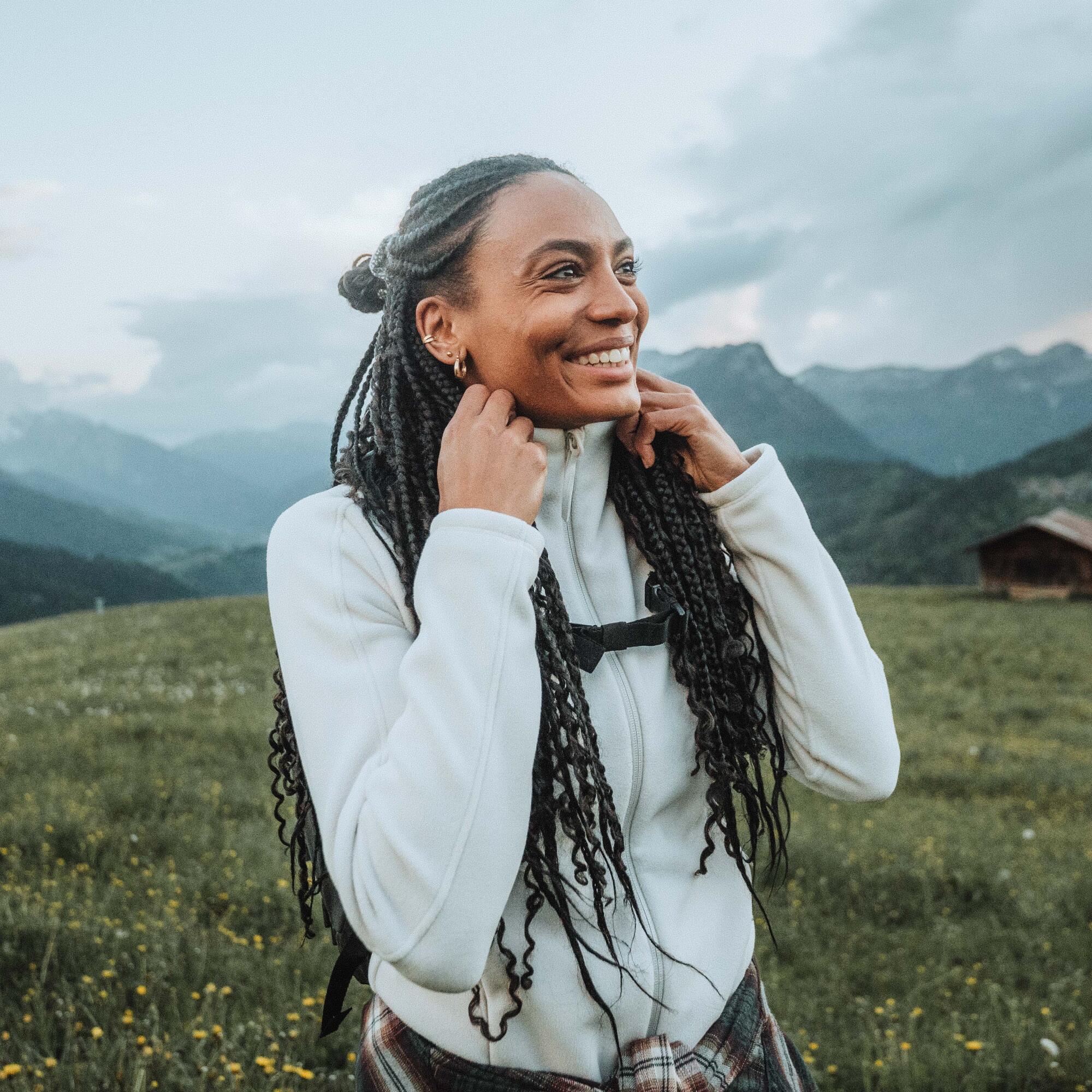 Women’s hiking fleece jacket MH500 - grey