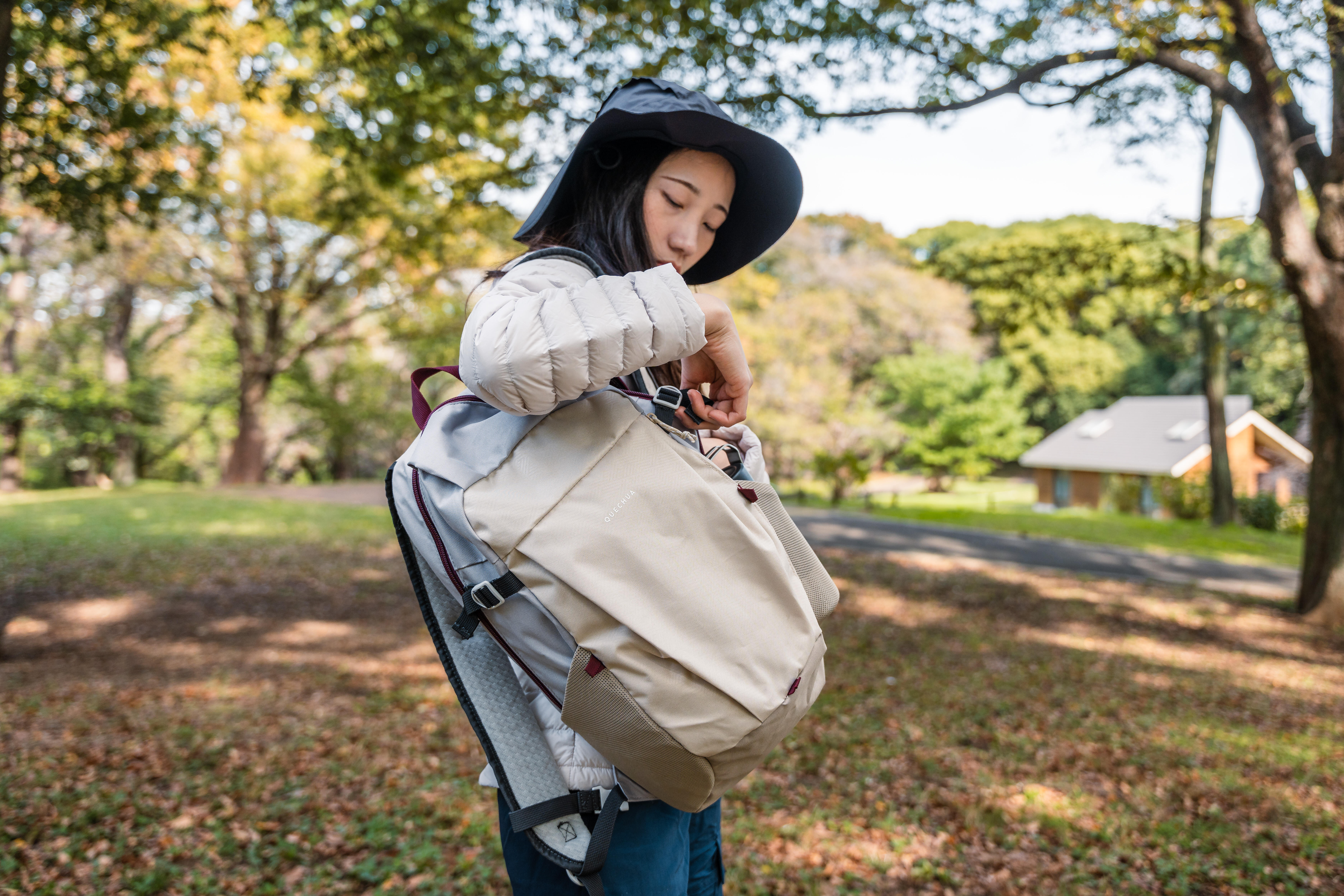 20L Hiking Backpack - Arpenaz NH100 - Beige