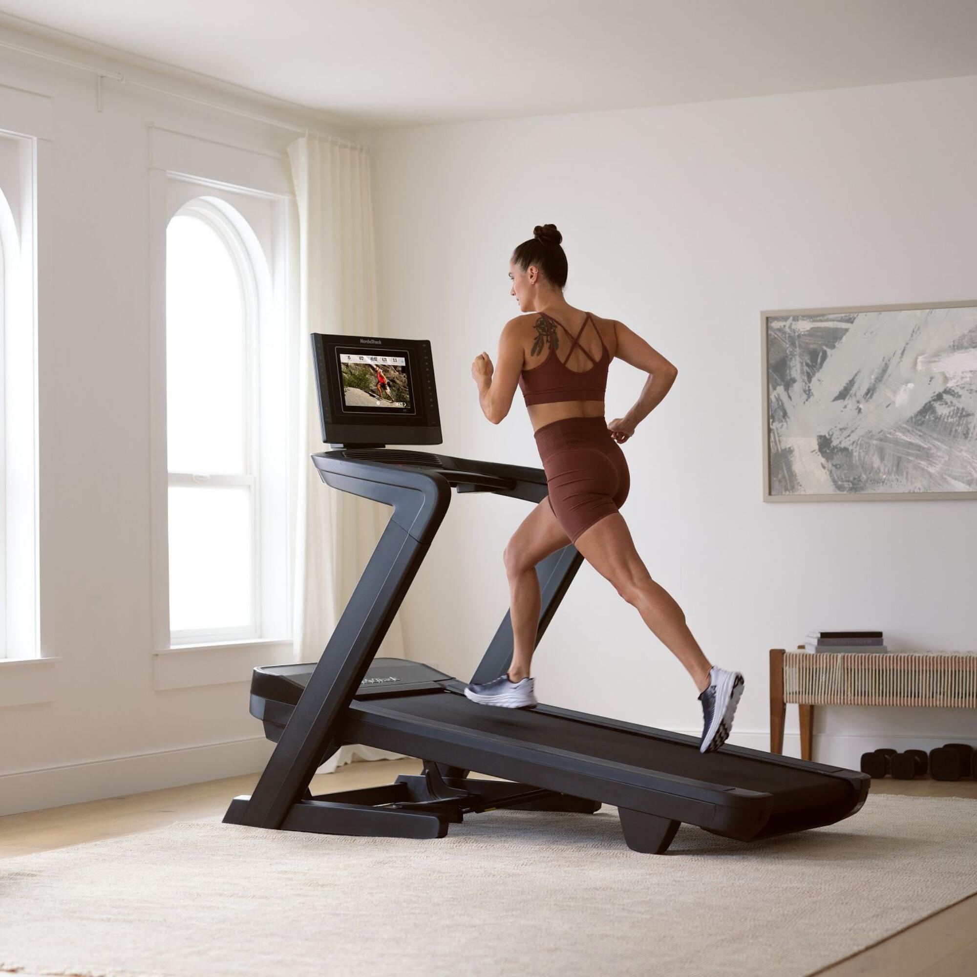 Laufband Commercial - NordicTrack 1750 schwarz 7/7