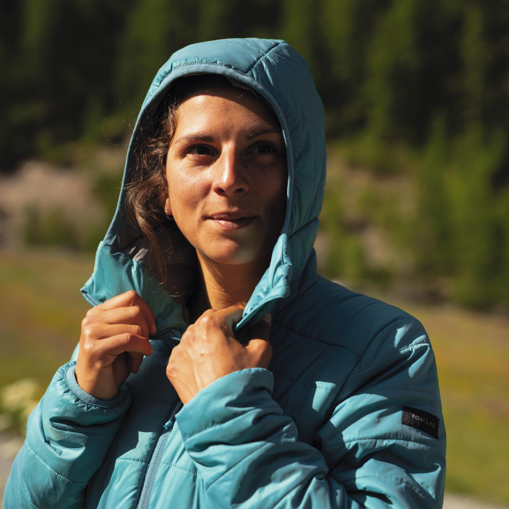 Trekking-Daunenjacke MT100 mit Kapuze für Damen, Blau 16/19