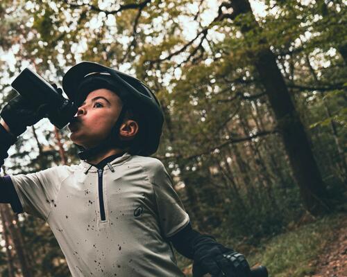 Bien s'hydrater en VTT