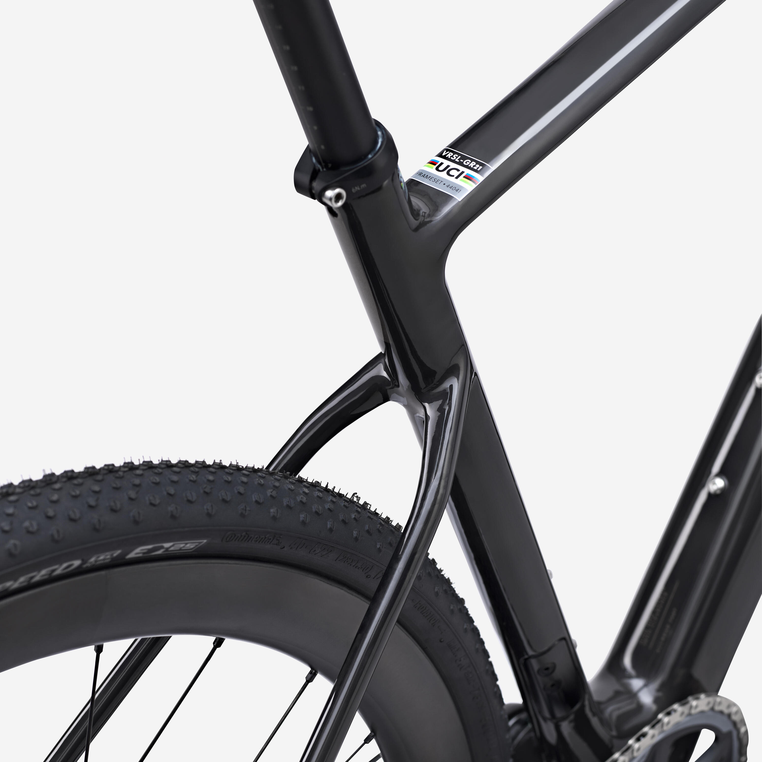 Vélo de gravelle en carbone brut avec SRAM Force AXS XPLR, GCR 10/17
