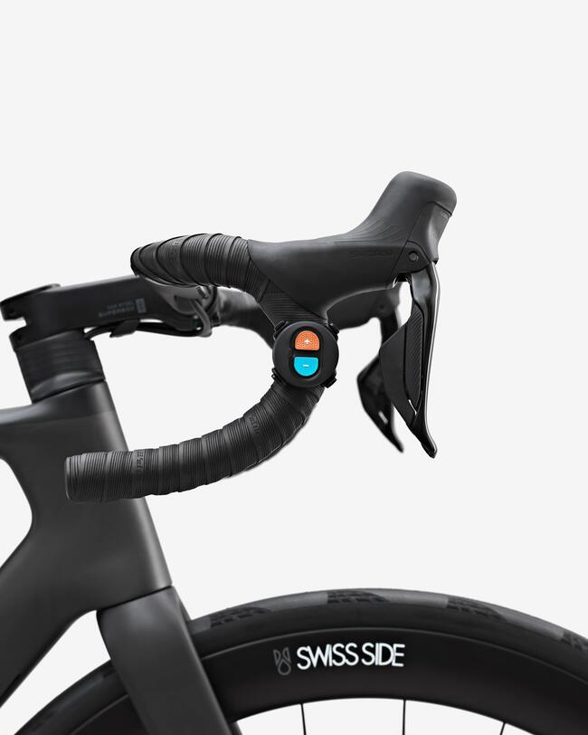 Zwift Click Fernbedienung am Rennradlenker