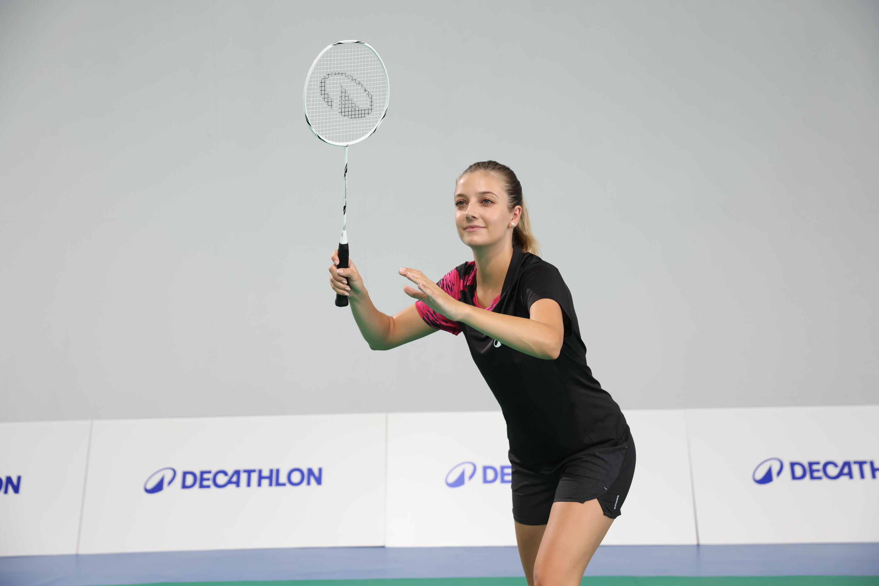 T-Shirt de Badminton Femme Lite 560 - Noir/Fluo 8/12