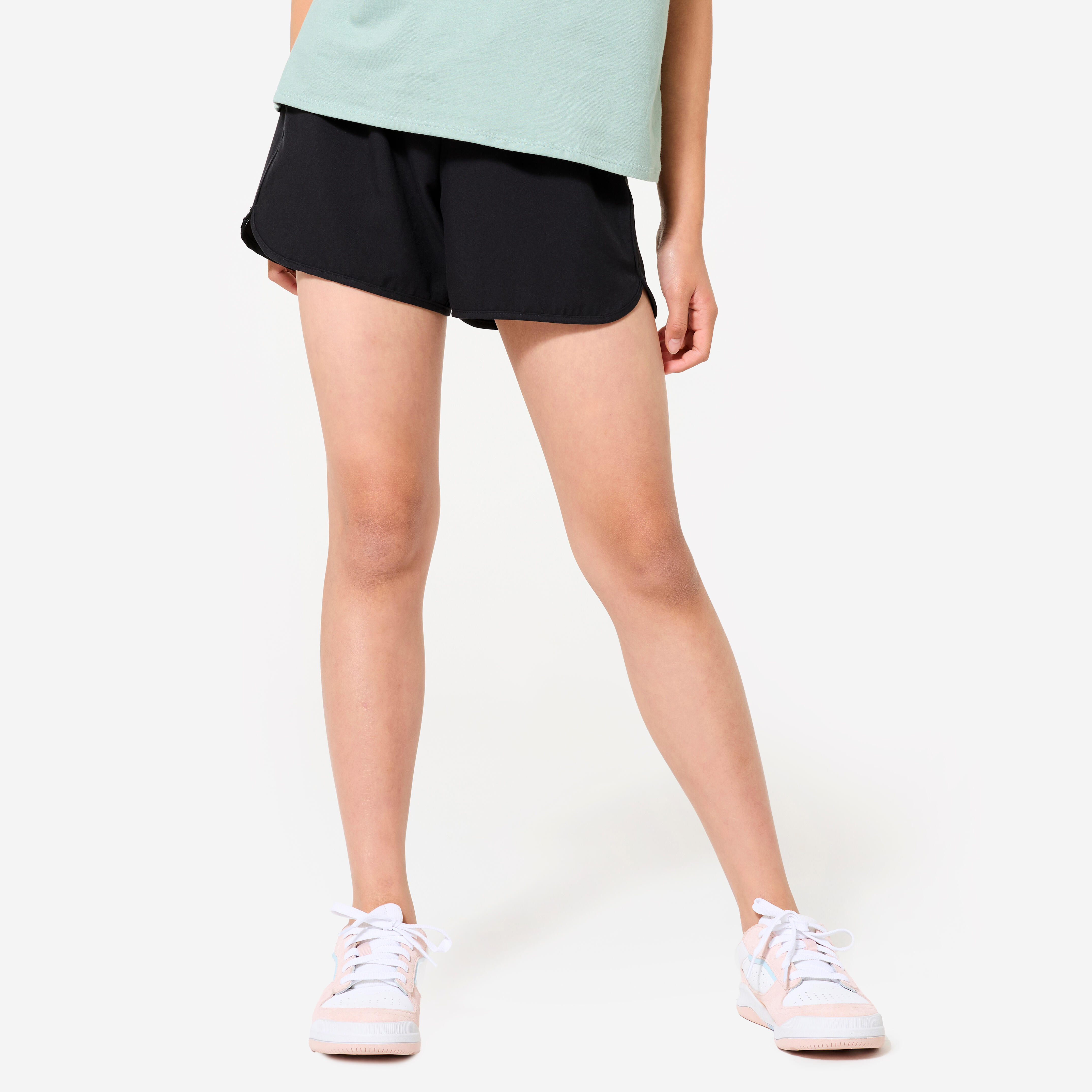 Girls' Breathable Gym Shorts W500 - Black
