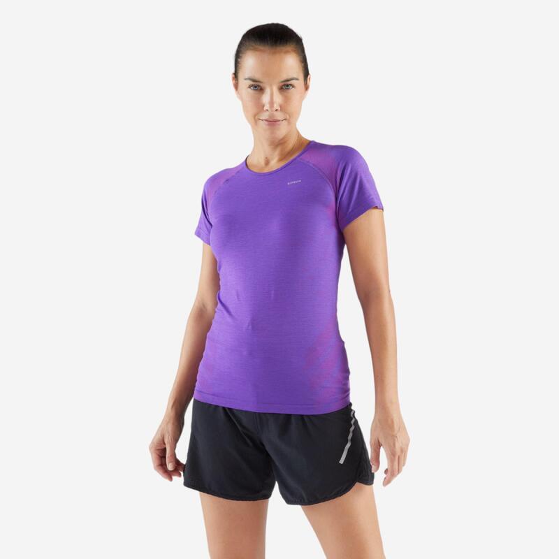 Naadloos hardloopshirt met korte mouwen dames Run 500 Comfort slim fit paars