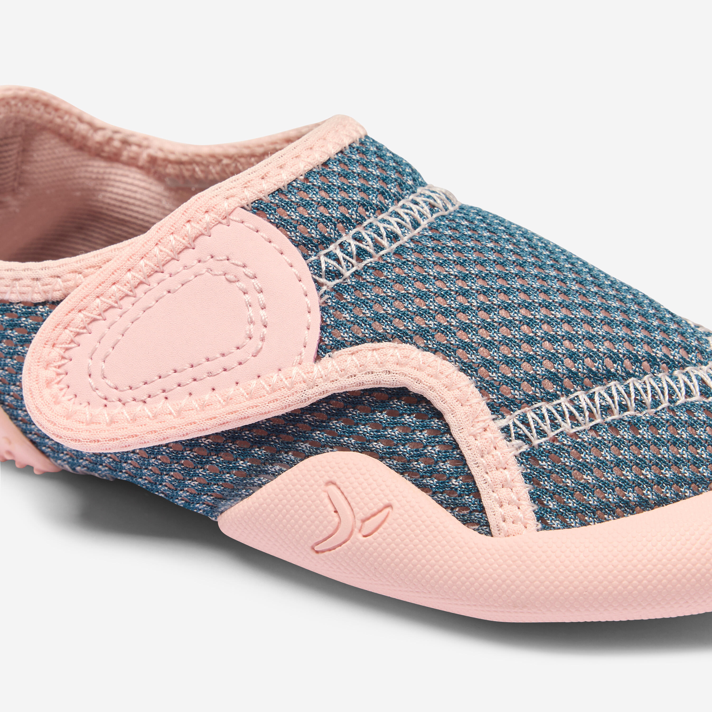 Kids’ Non-Slip Booties - Babylight Blue/Pink - DECATHLON