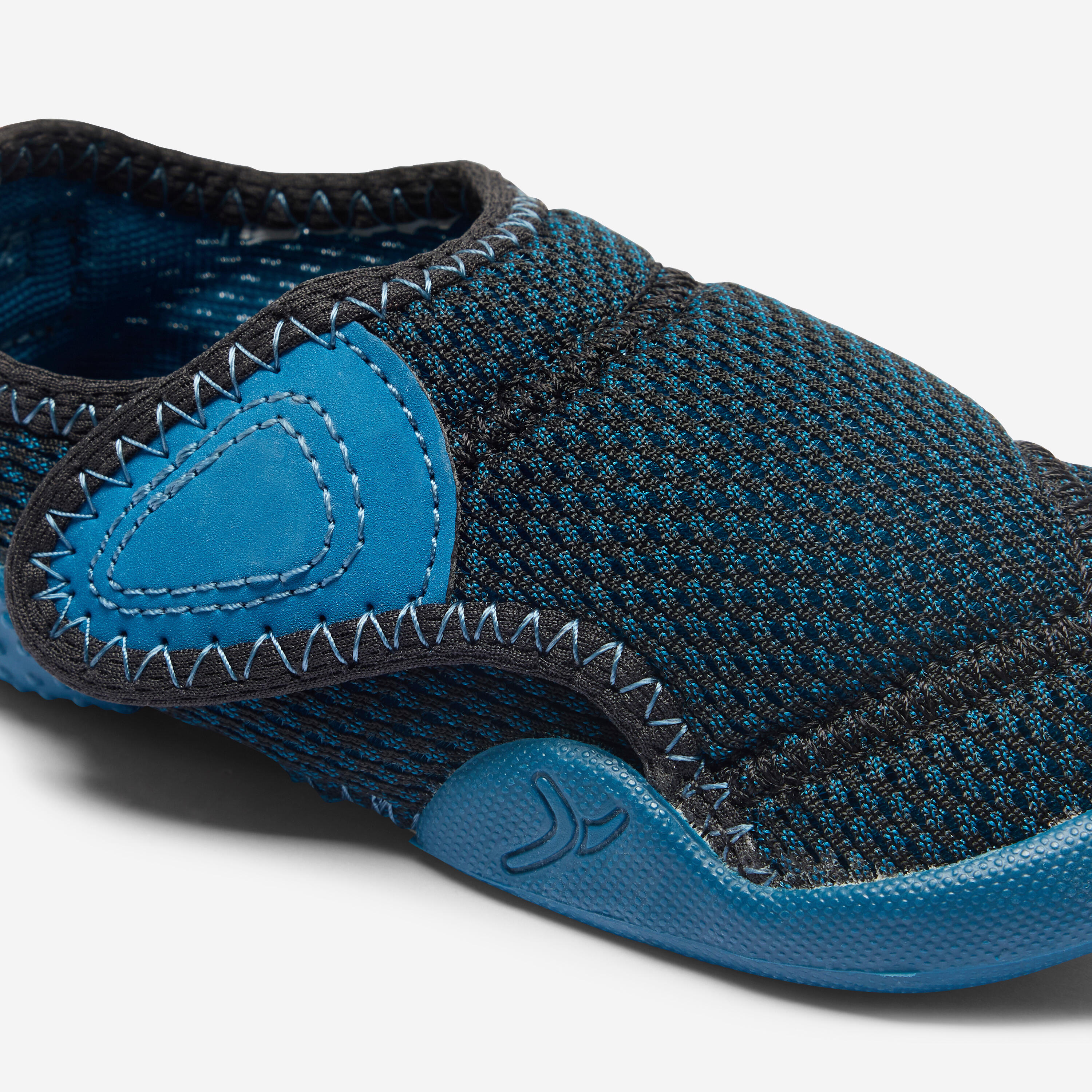 Kids’ Non-Slip Booties – Babylight Blue - DECATHLON