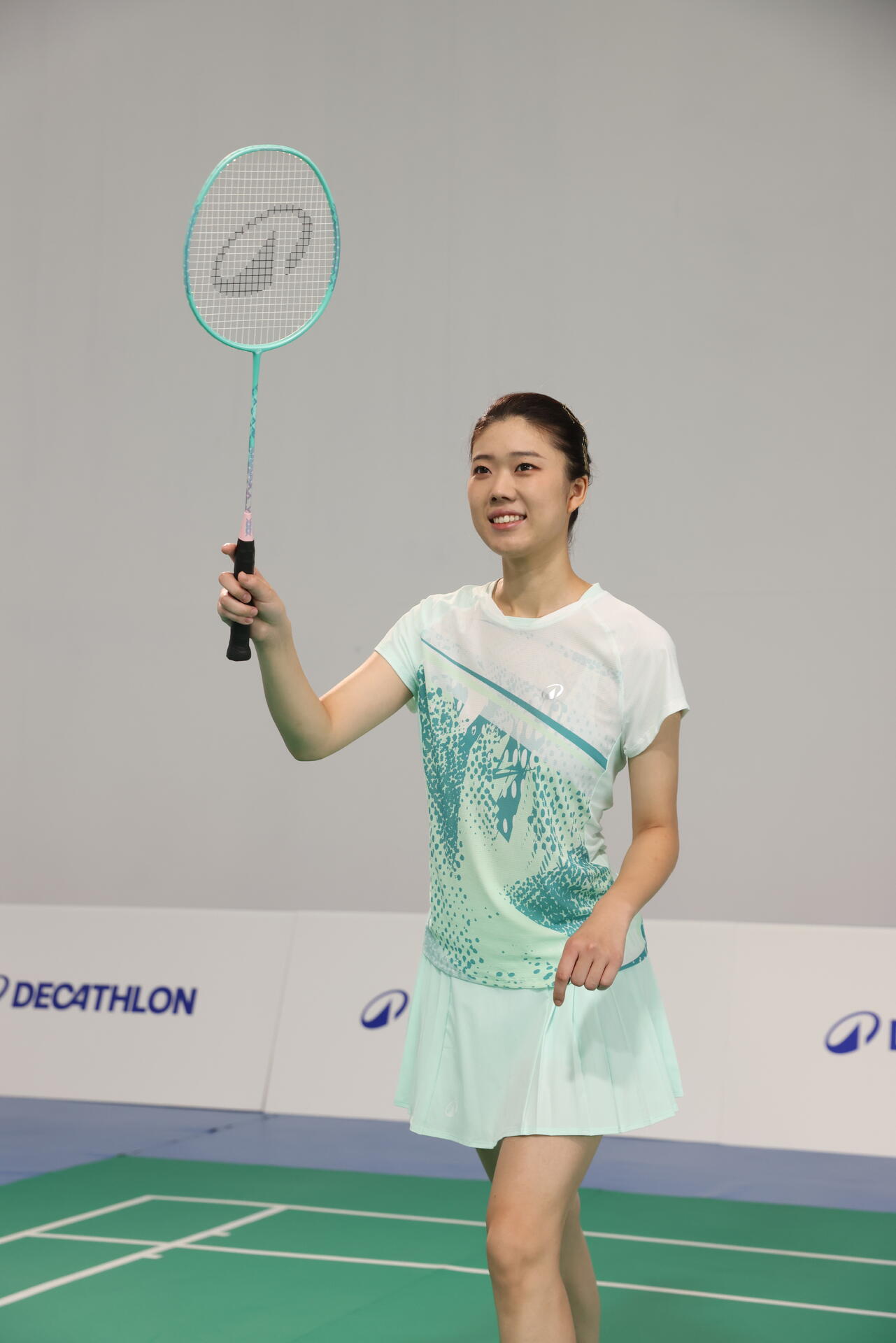 ADULT BADMINTON RACKET BR LITE 560 TURQUOISE