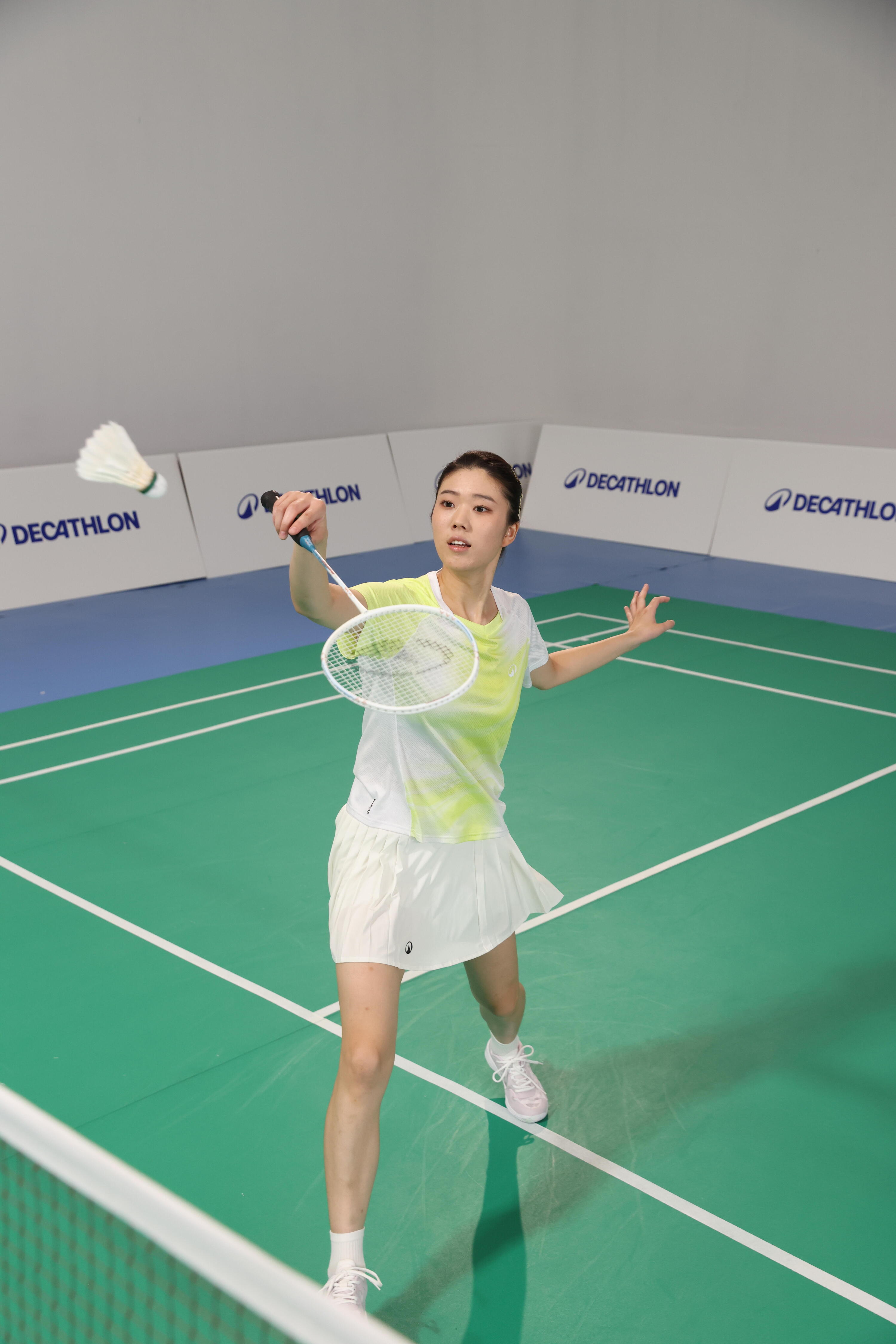 FALDA DE BÁDMINTON LITE 560 MUJER BLANCO 11/13