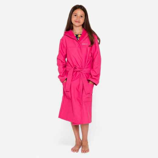 
      Kids’ microfibre compact hooded bathrobe in pink
  