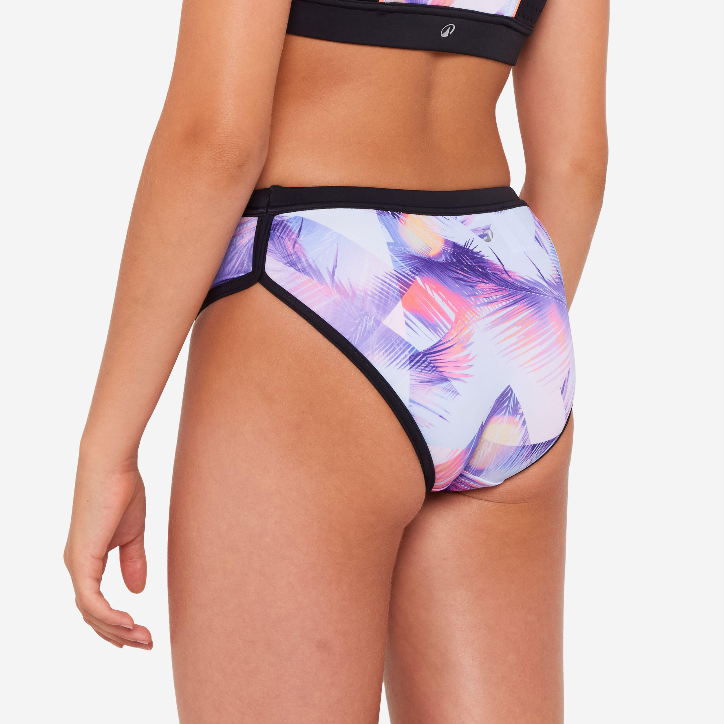 Braguita Bikini Niña 
 Rosa Posy Cordón 4/6