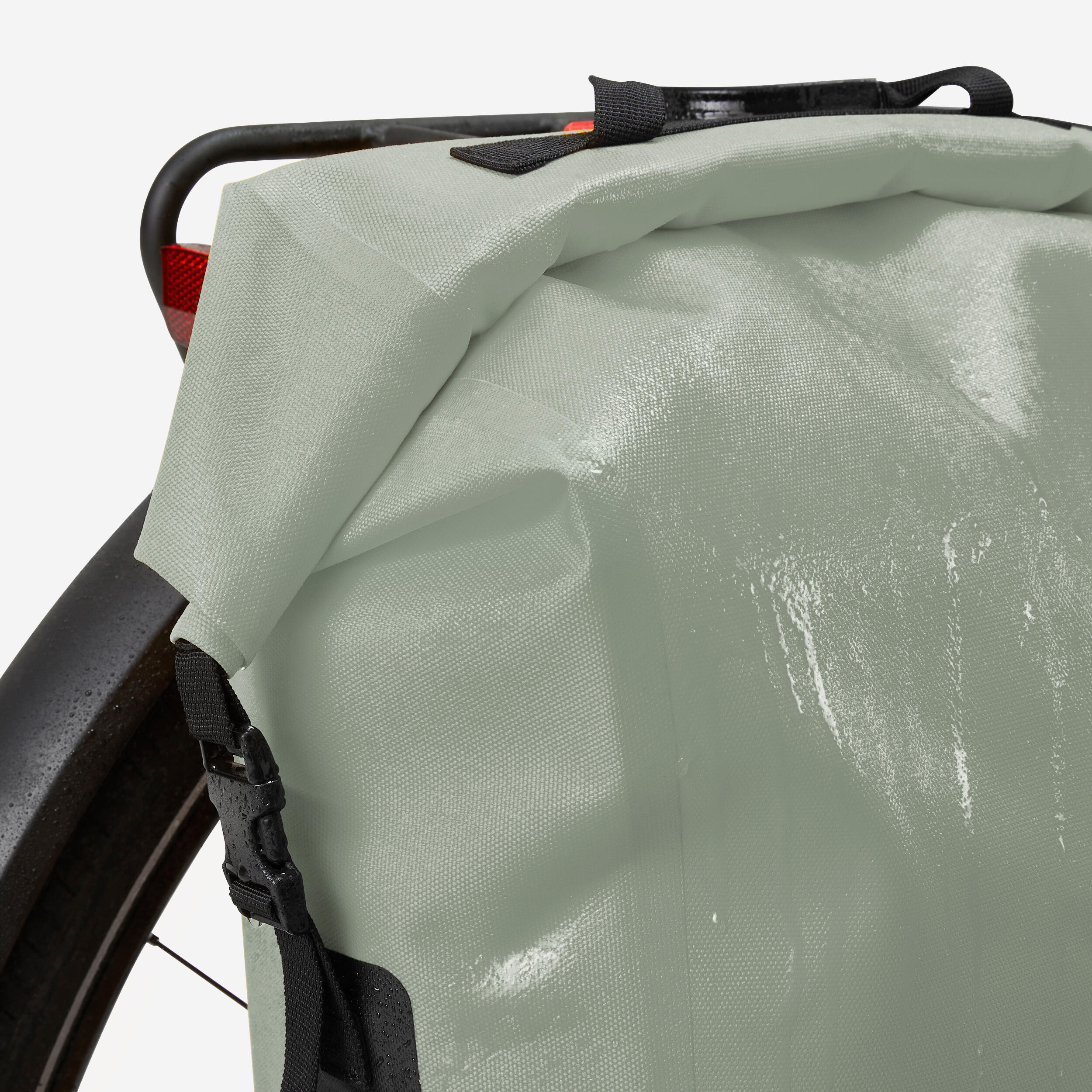 Sacoche vélo 900 27L imperméable vert sauge BTWIN Decathlon