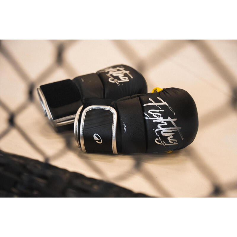 Rukavice na MMA