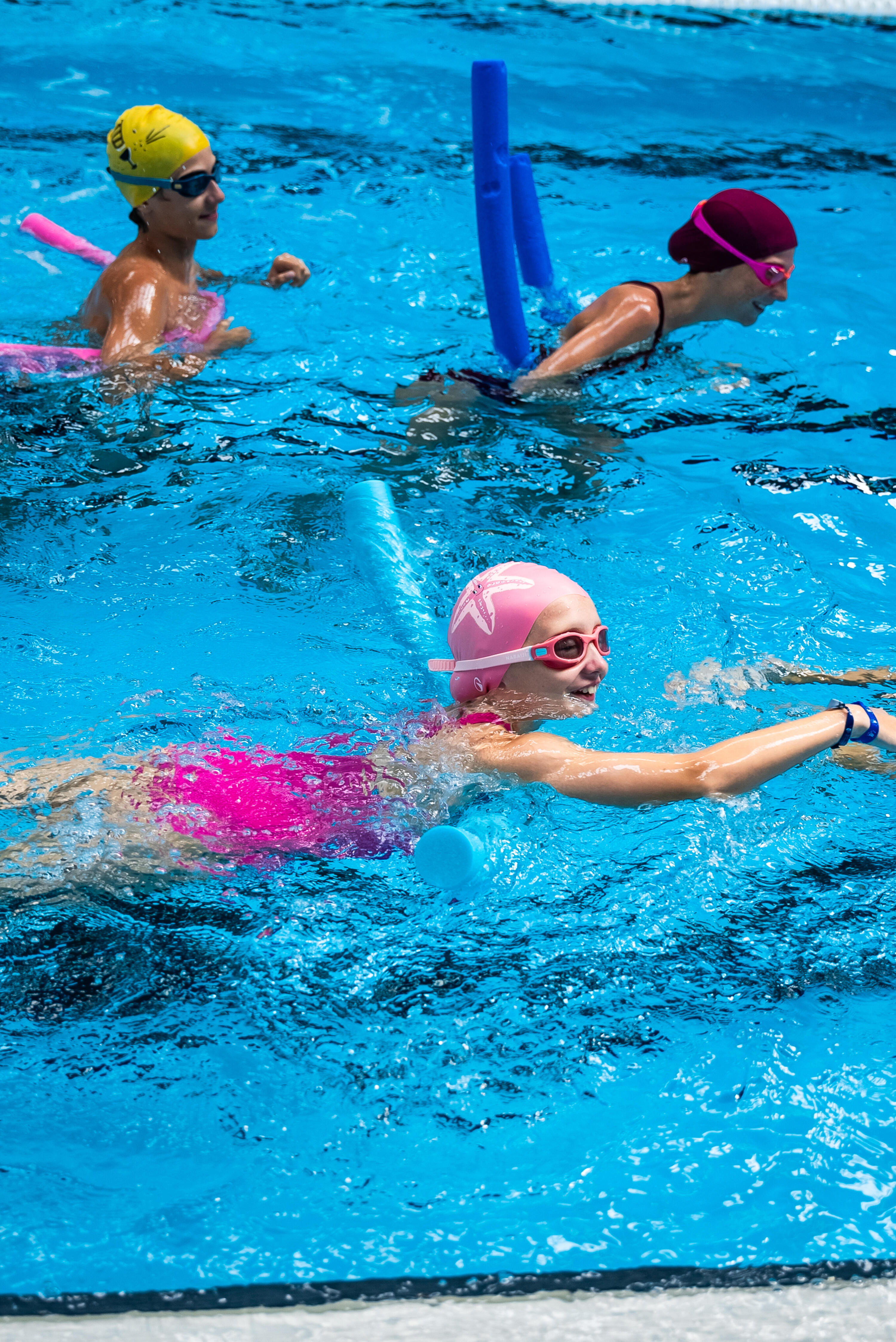 Frite piscine en mousse rose - taille 118 cm 7/10