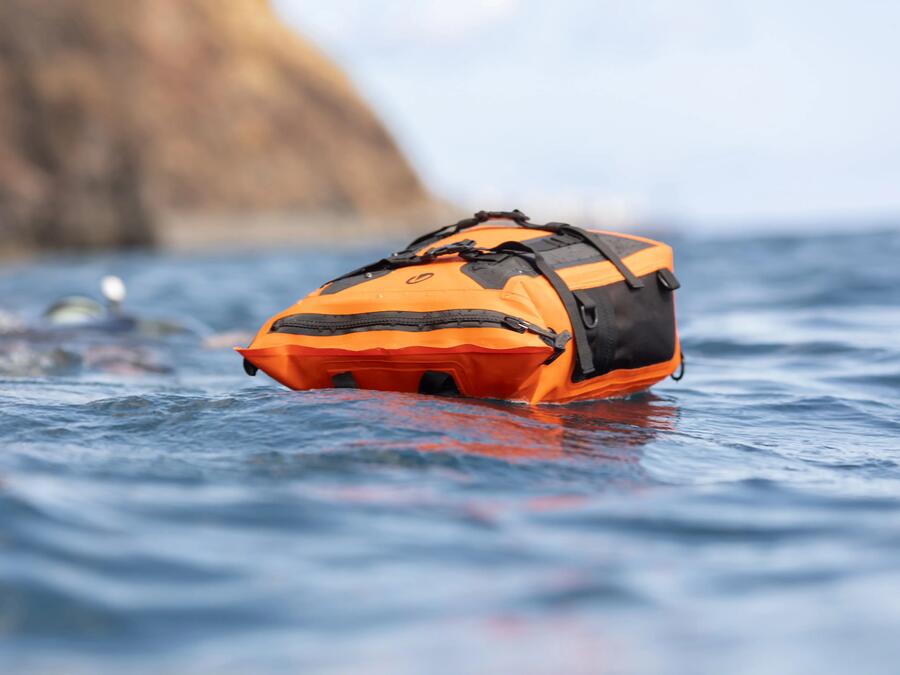 Pflege des wasserdichten Rucksacks 