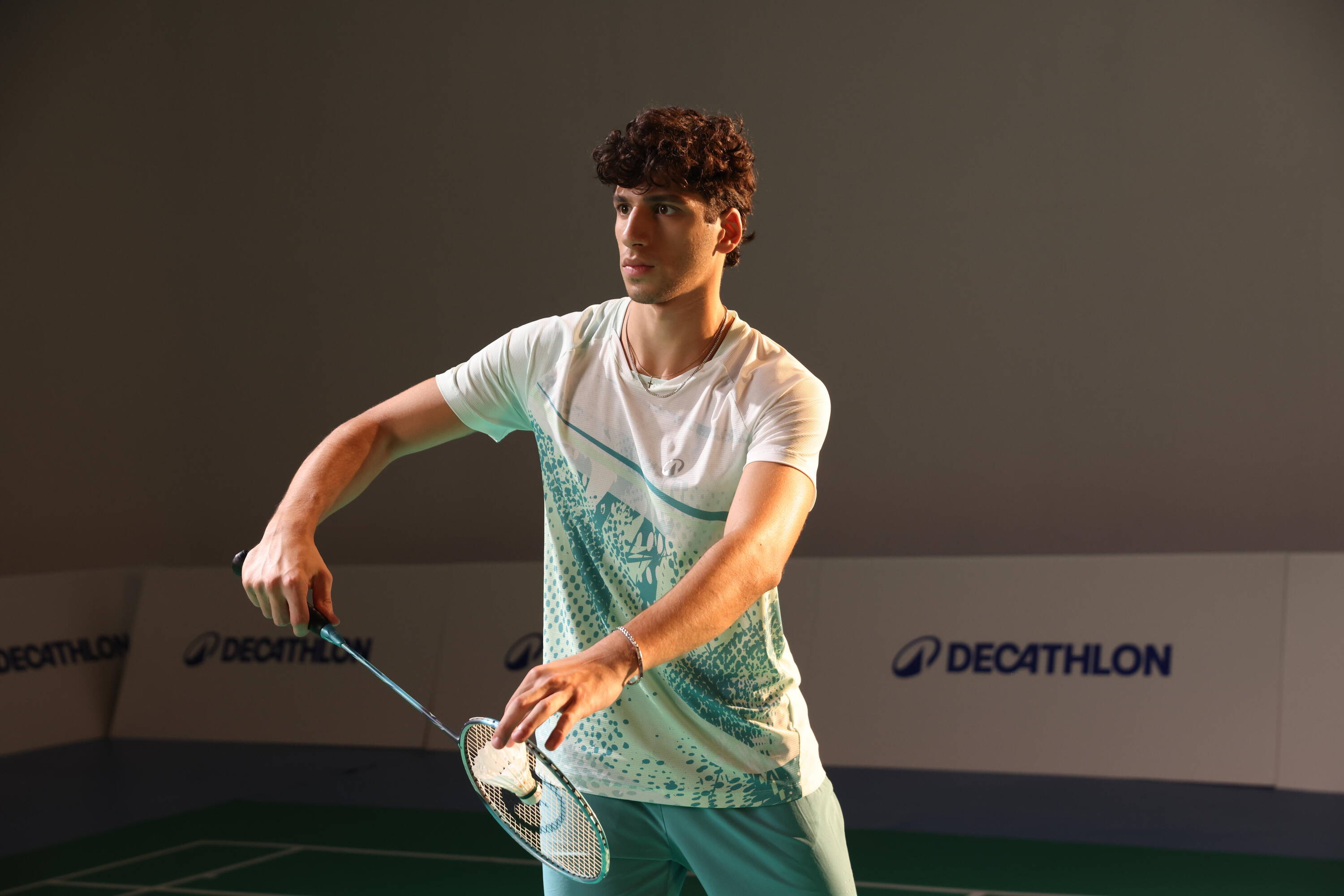 ADULT BADMINTON RACKET BR LITE 590 TURQUOISE -  5