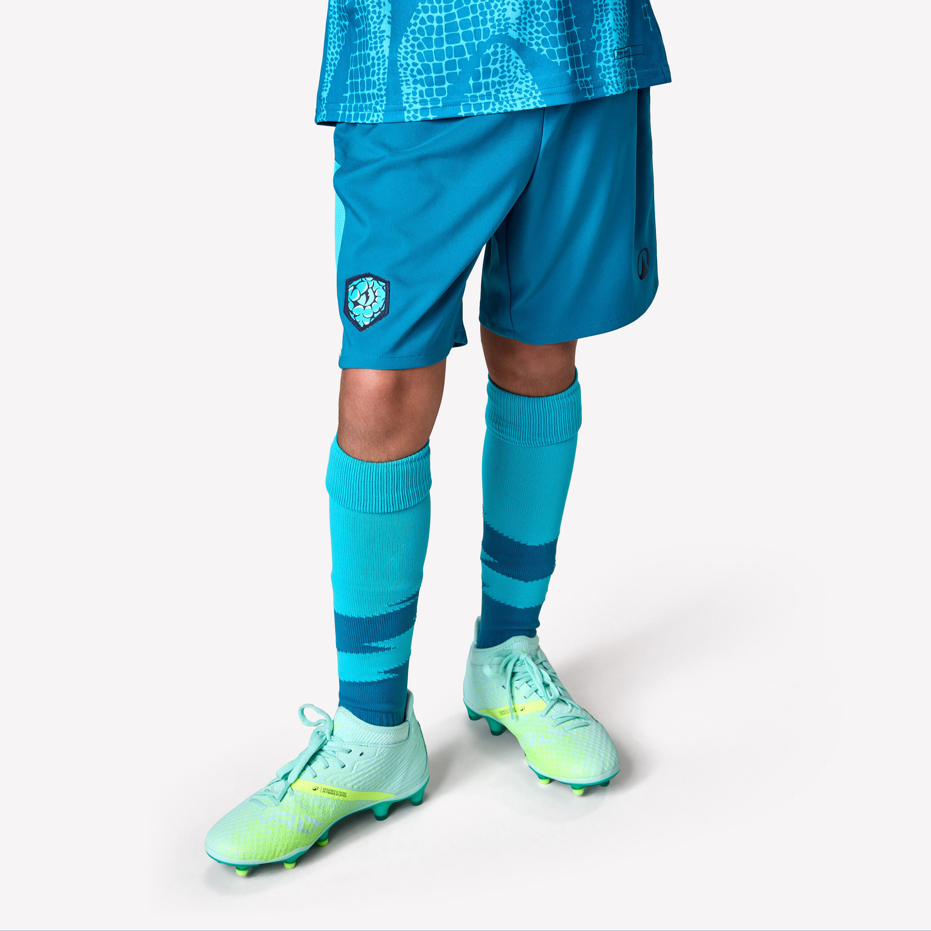 Kids' Football Shorts Viralto - Turquoise with Green Strip