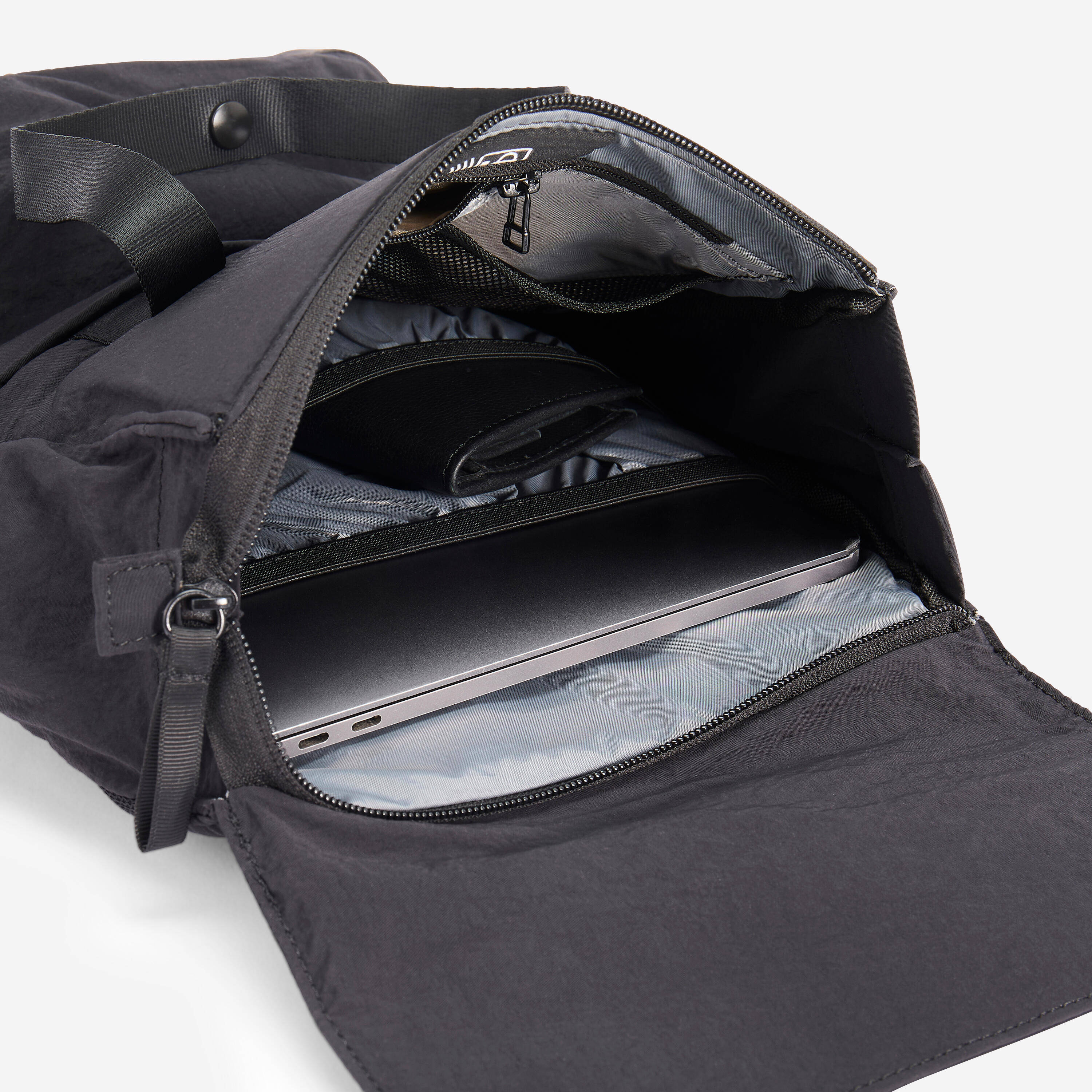 Small 10 L backpack with laptop compartment - Smoked Black -  5