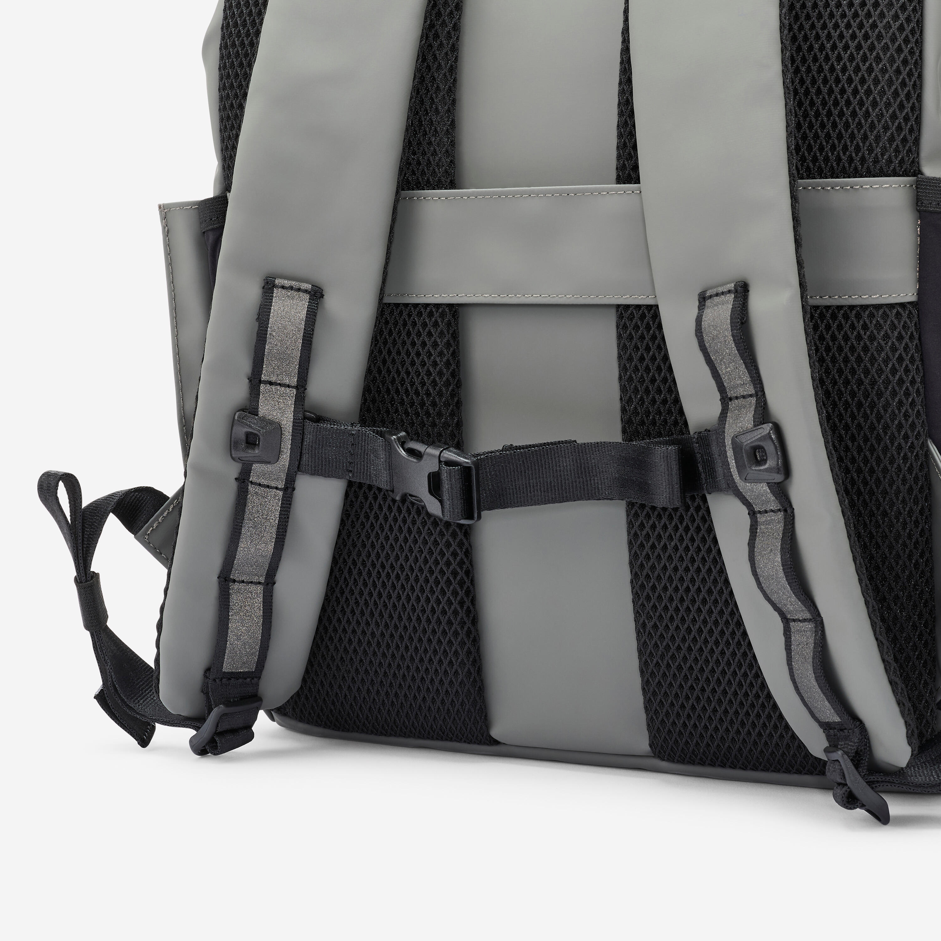 Water Repellent Backpack with Laptop Compartment 15 L - DECATHLON