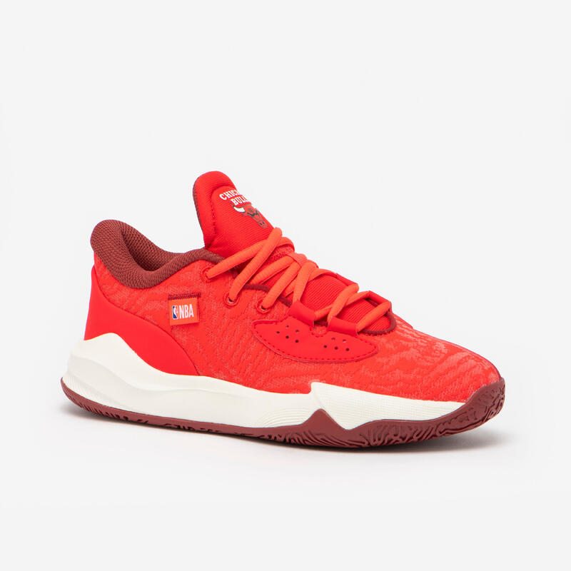 Ghete de baschet NBA Bulls - FAST 900 LOW-1 Roșu-Alb Copii